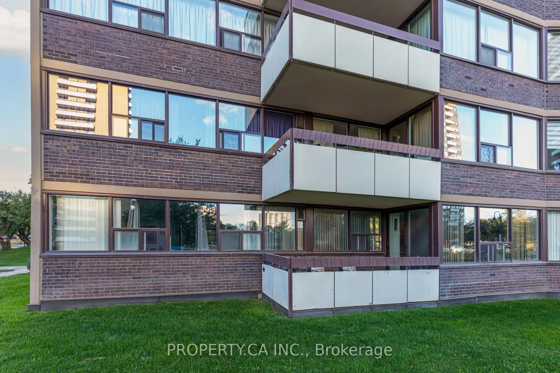 45 Huntingdale Boulevard, #106