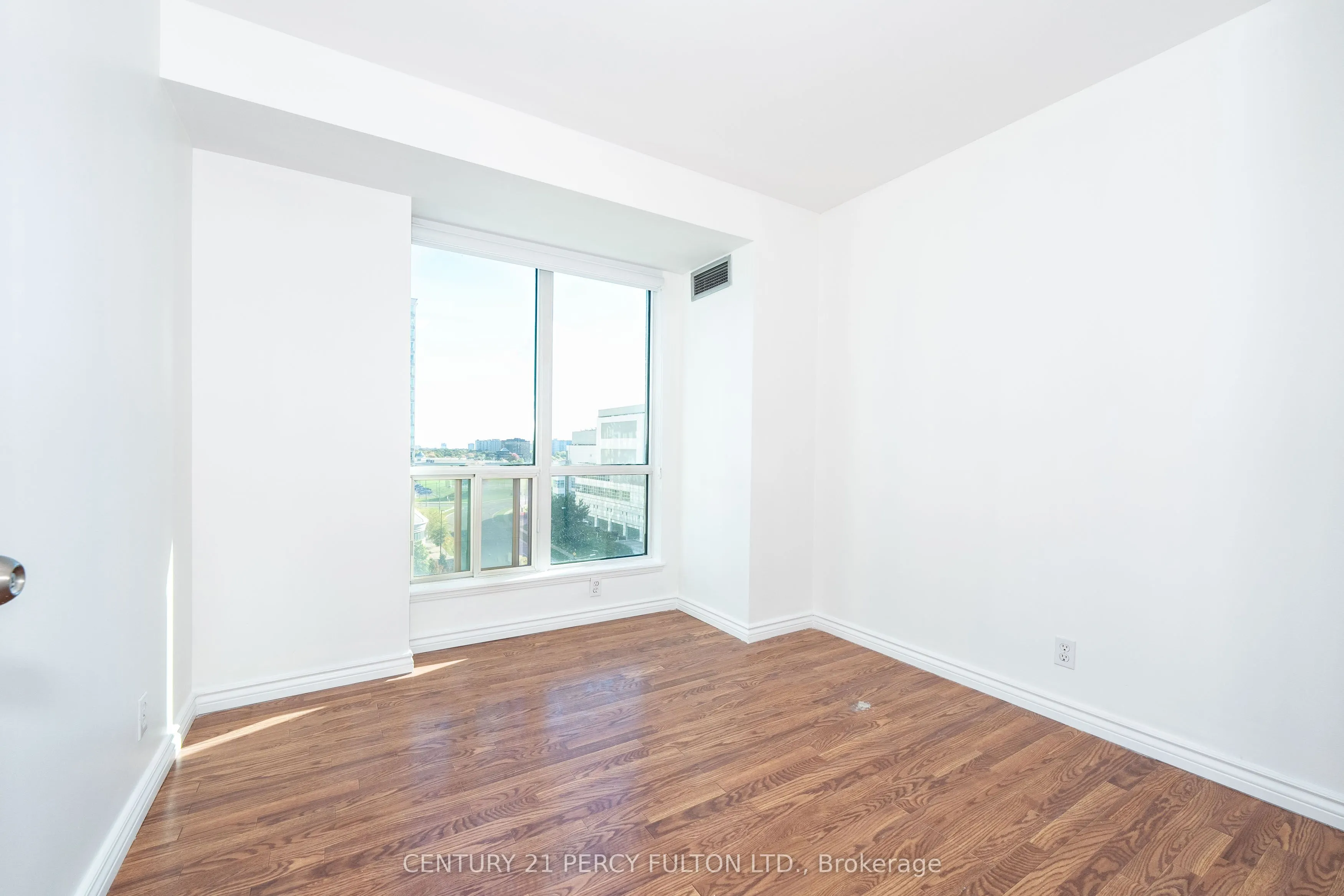 8 Lee Centre Drive, #1007