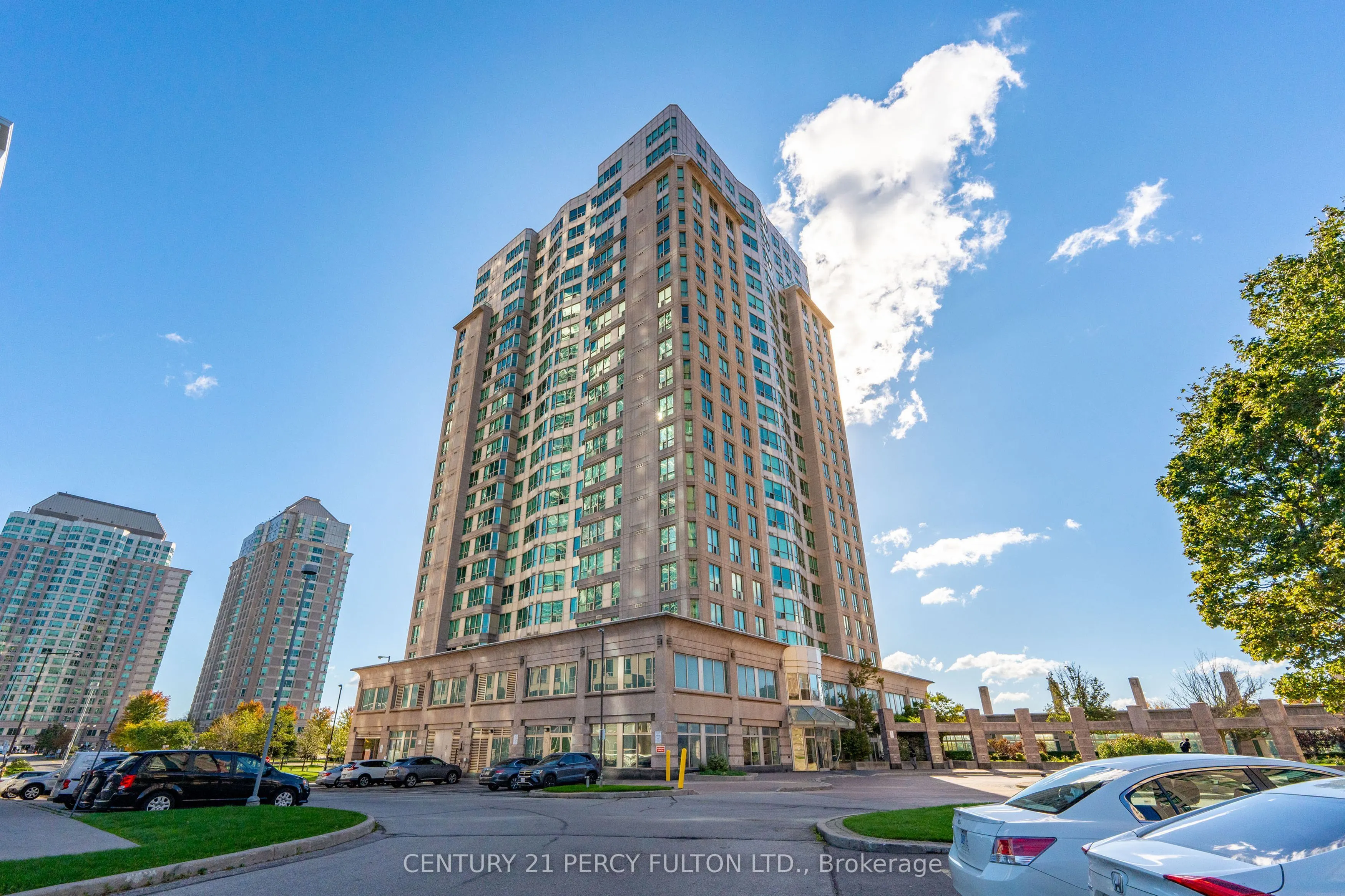 8 Lee Centre Drive, #1007