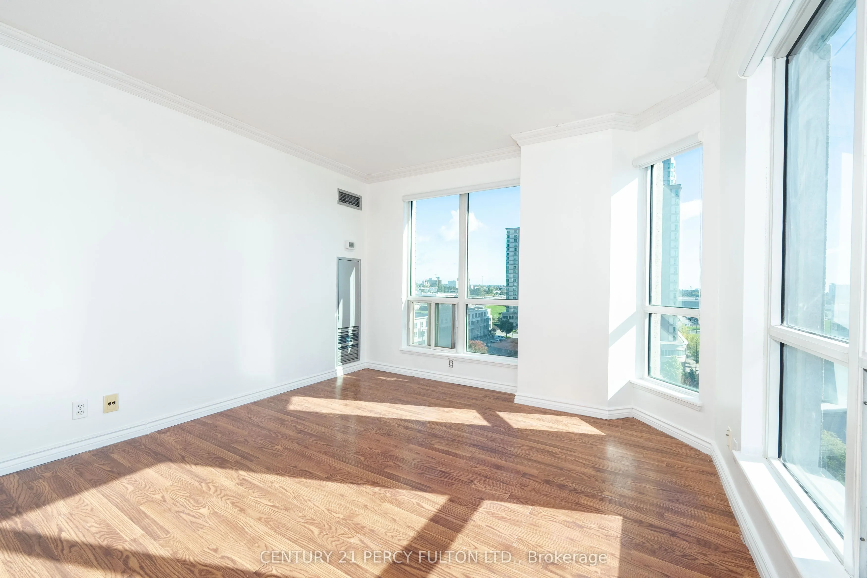 8 Lee Centre Drive, #1007
