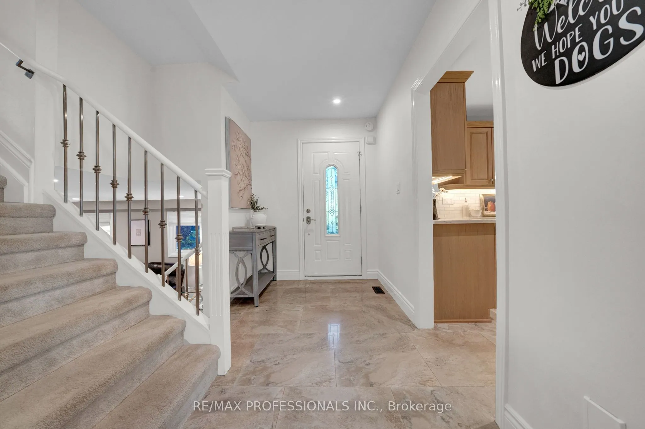 23 Sunicrest Boulevard
