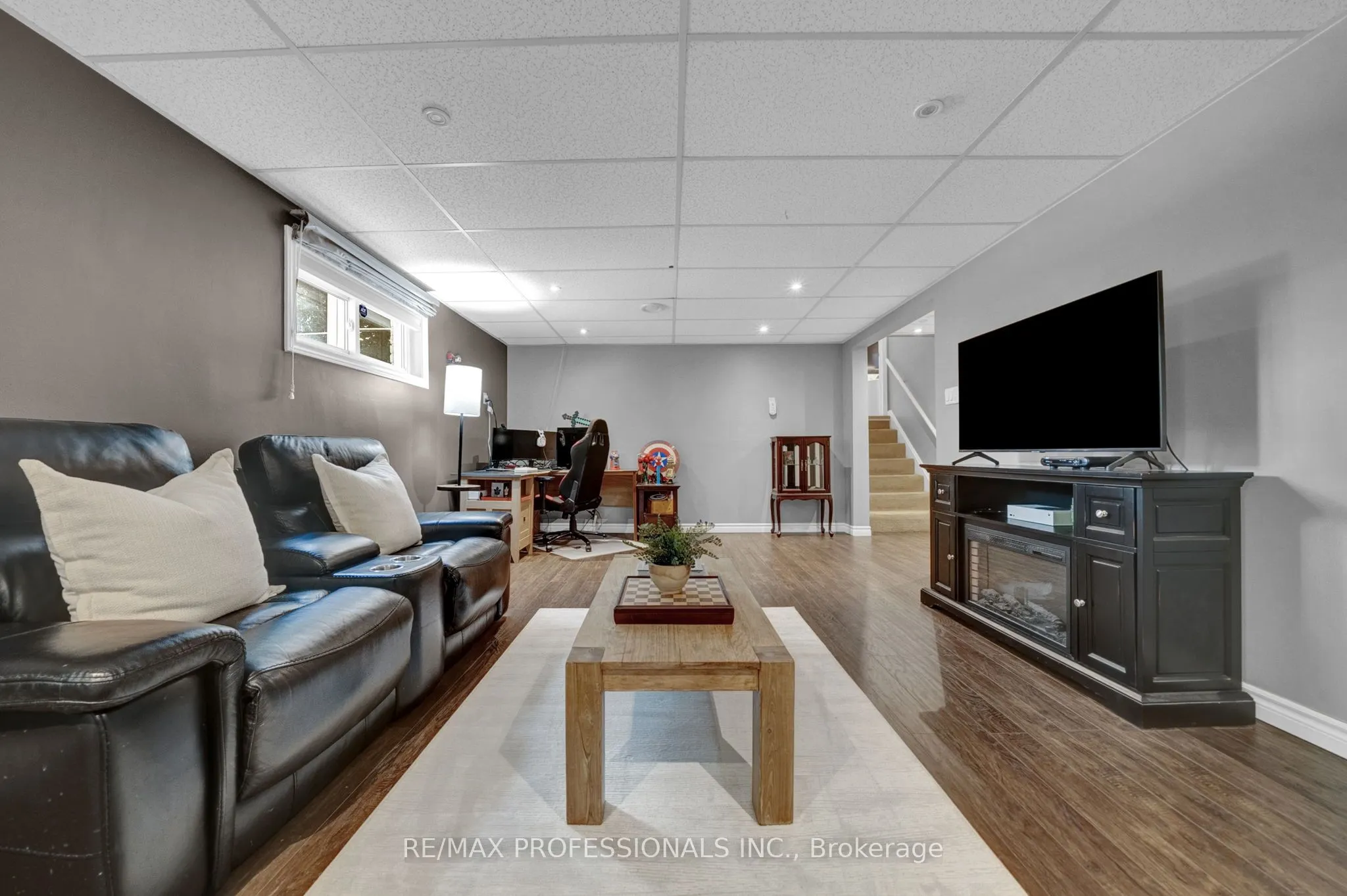 23 Sunicrest Boulevard