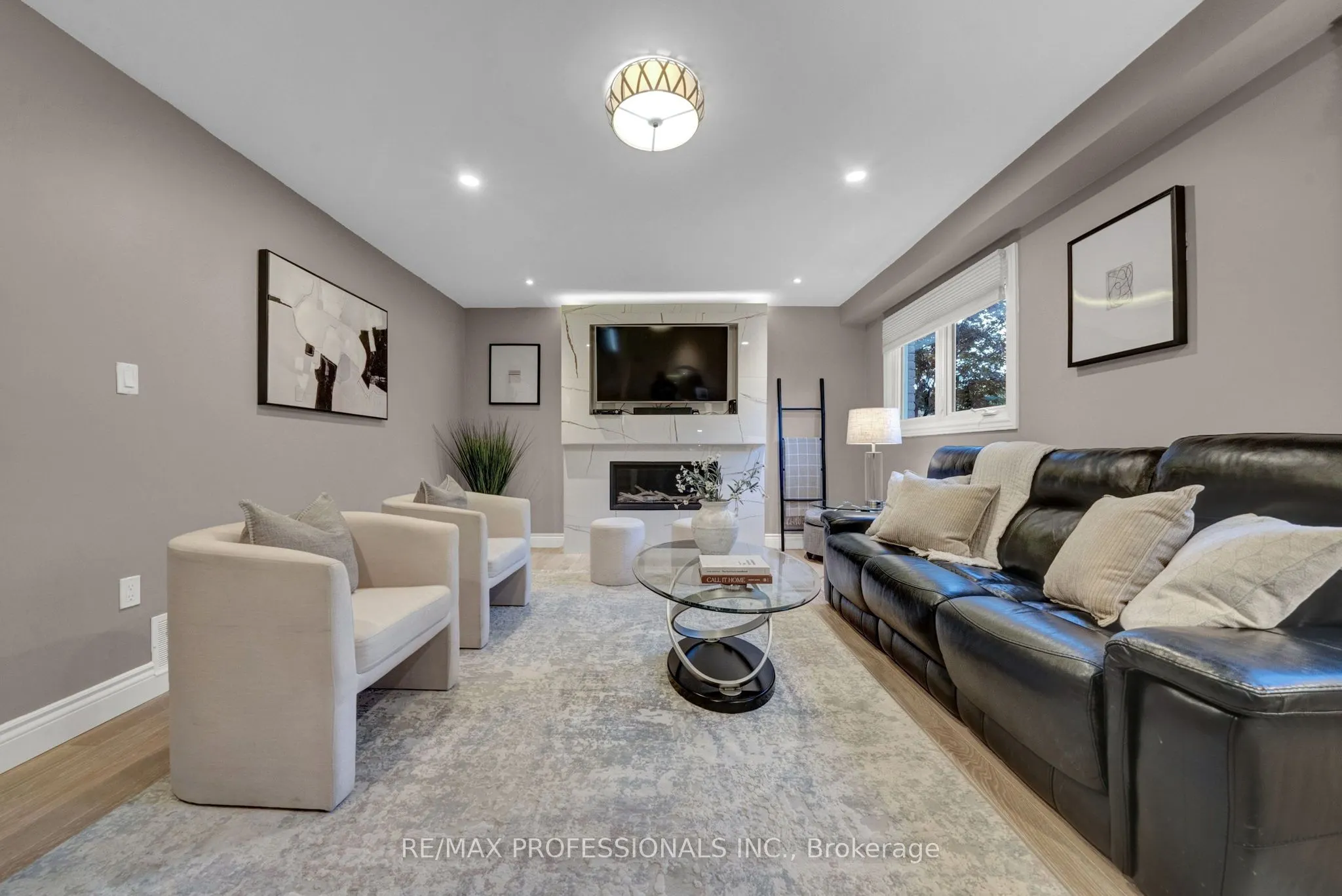 23 Sunicrest Boulevard
