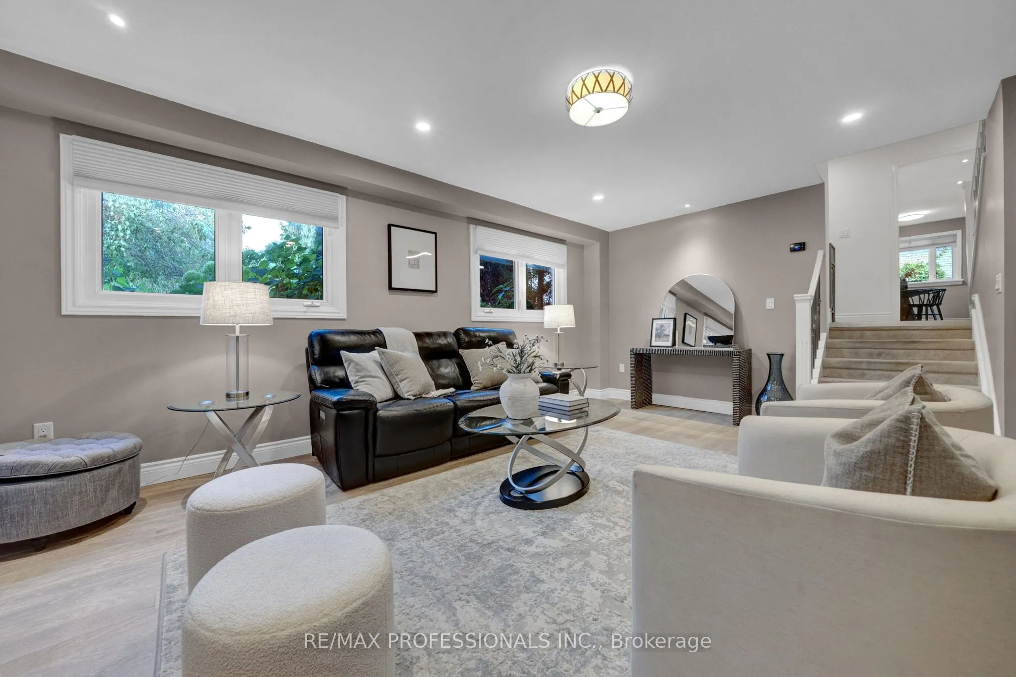 23 Sunicrest Boulevard