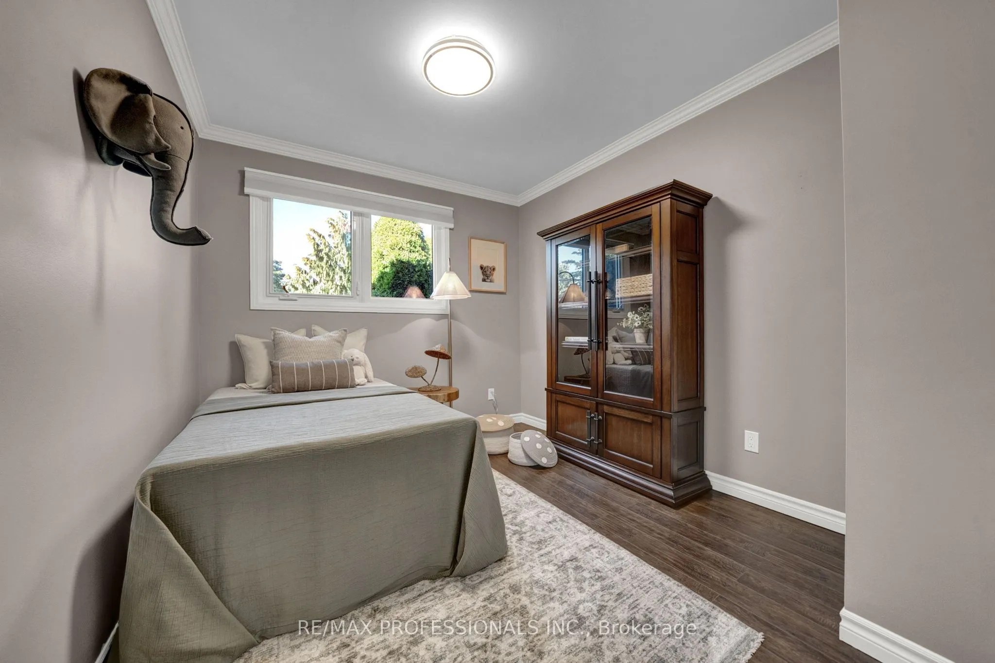23 Sunicrest Boulevard