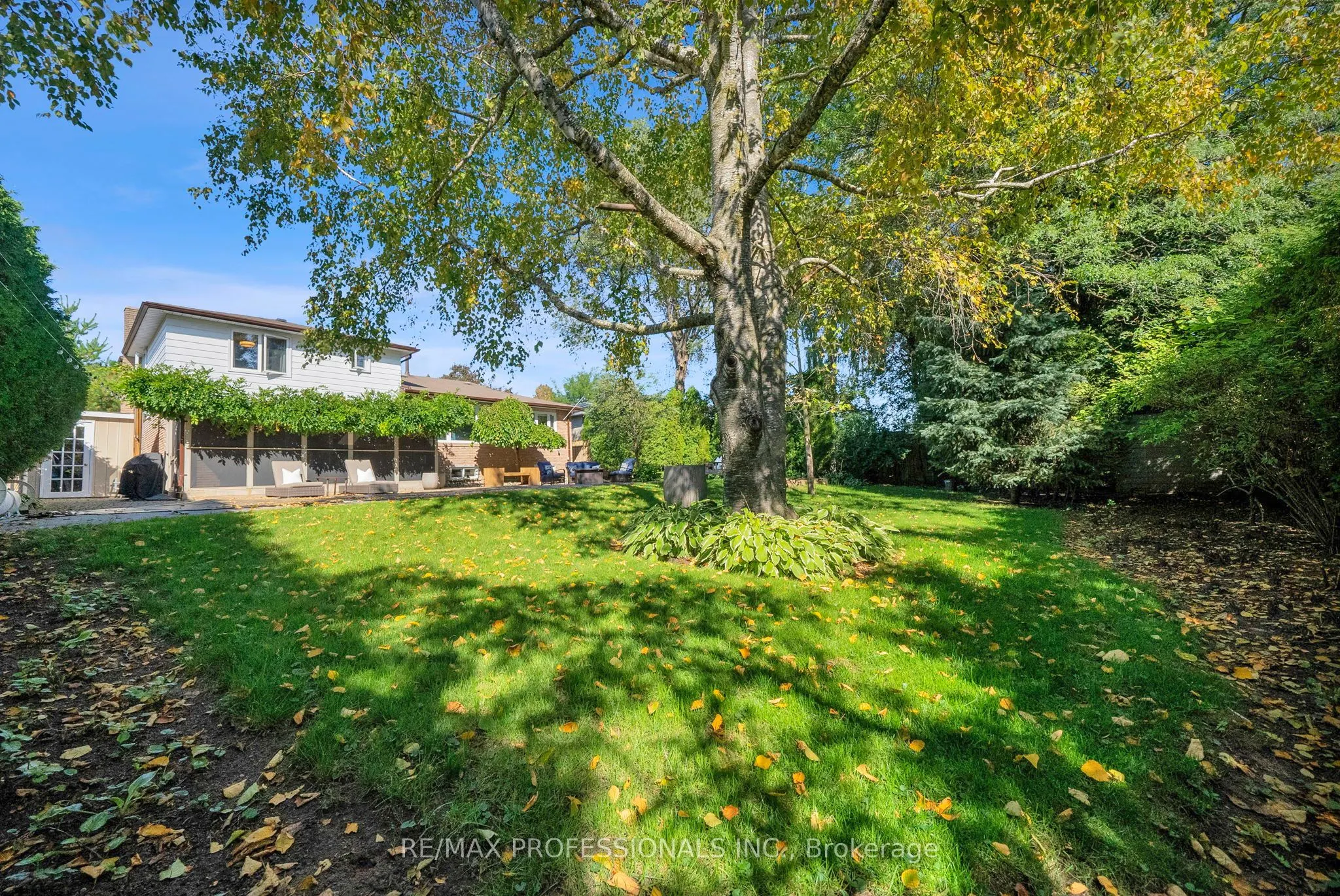 23 Sunicrest Boulevard