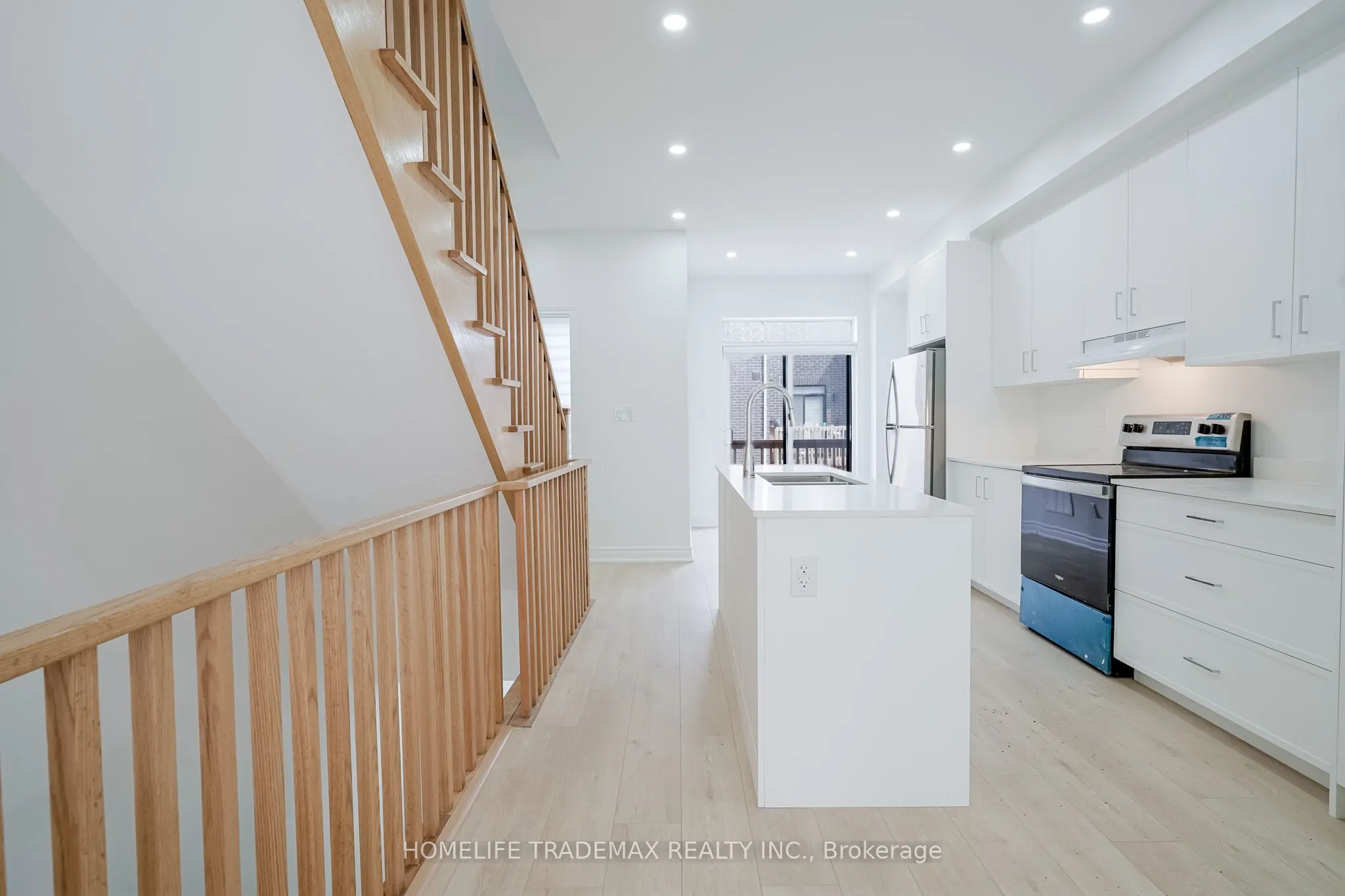 770 Eddystone Path