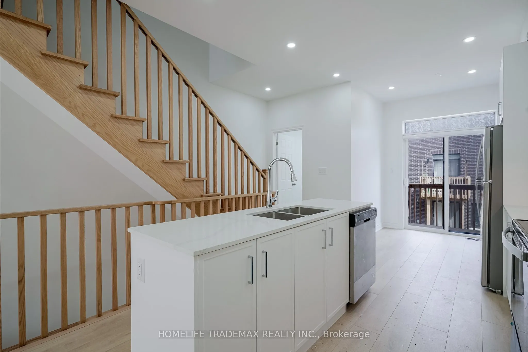 770 Eddystone Path