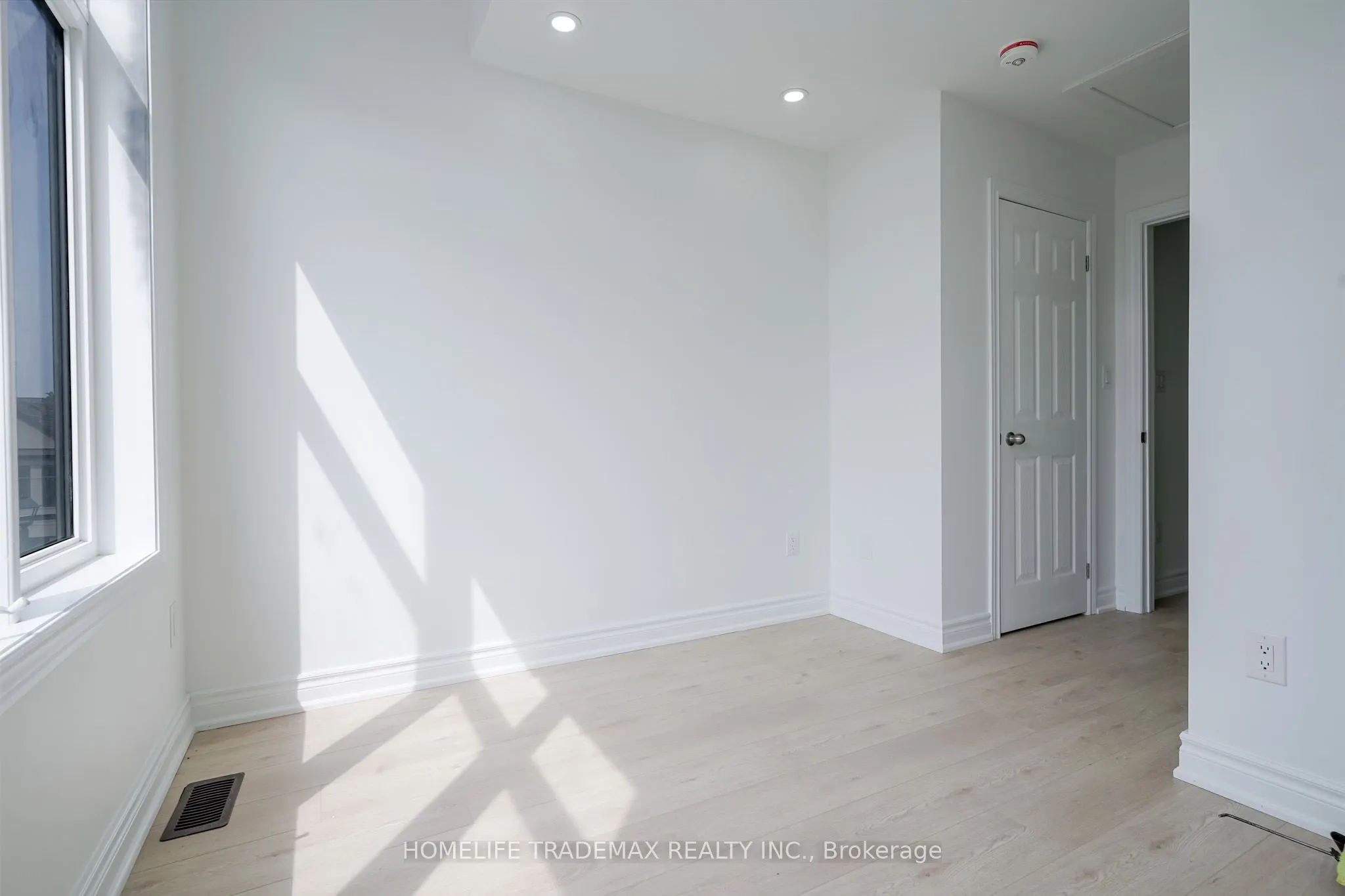 770 Eddystone Path