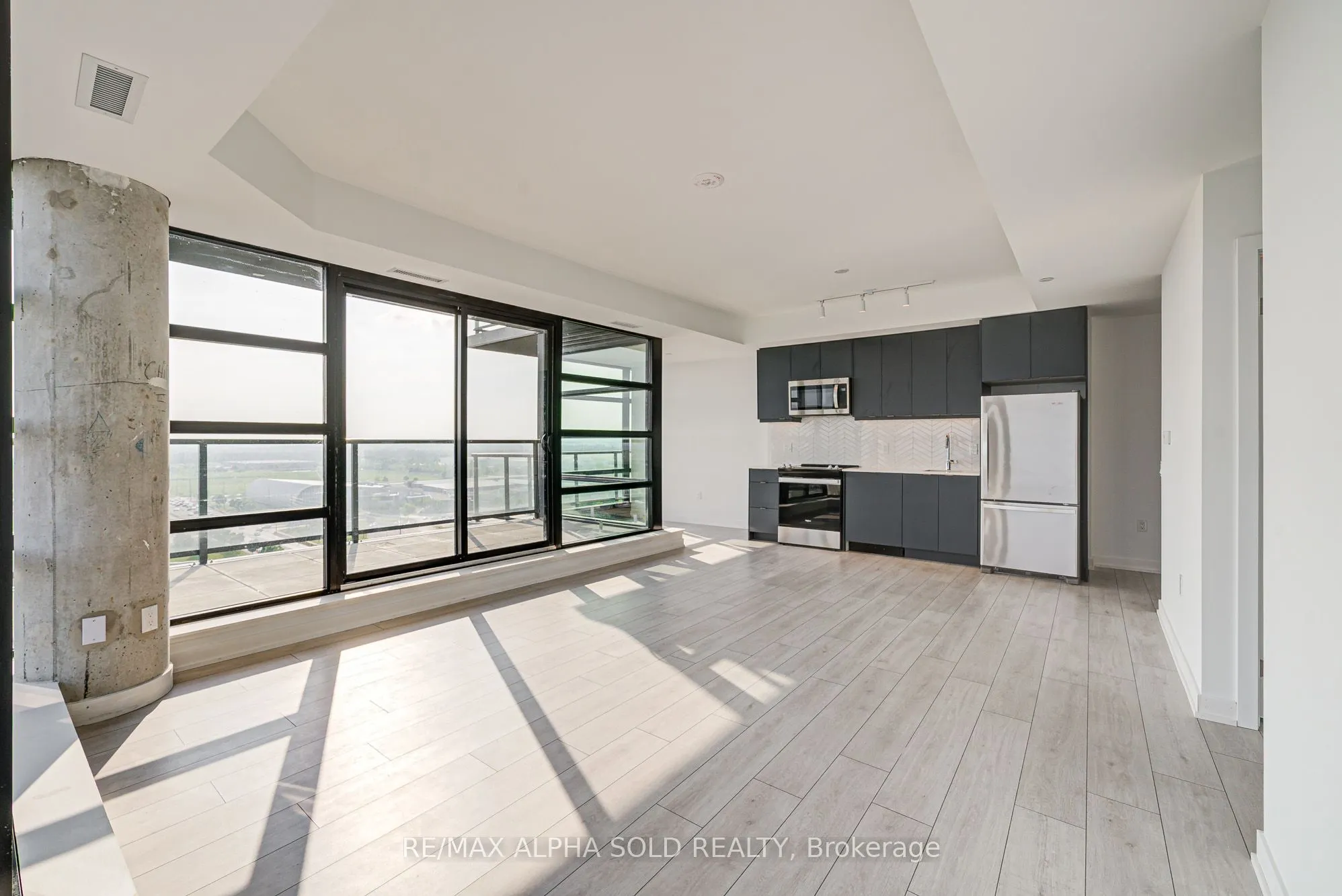 1606 Charles Street, #1605