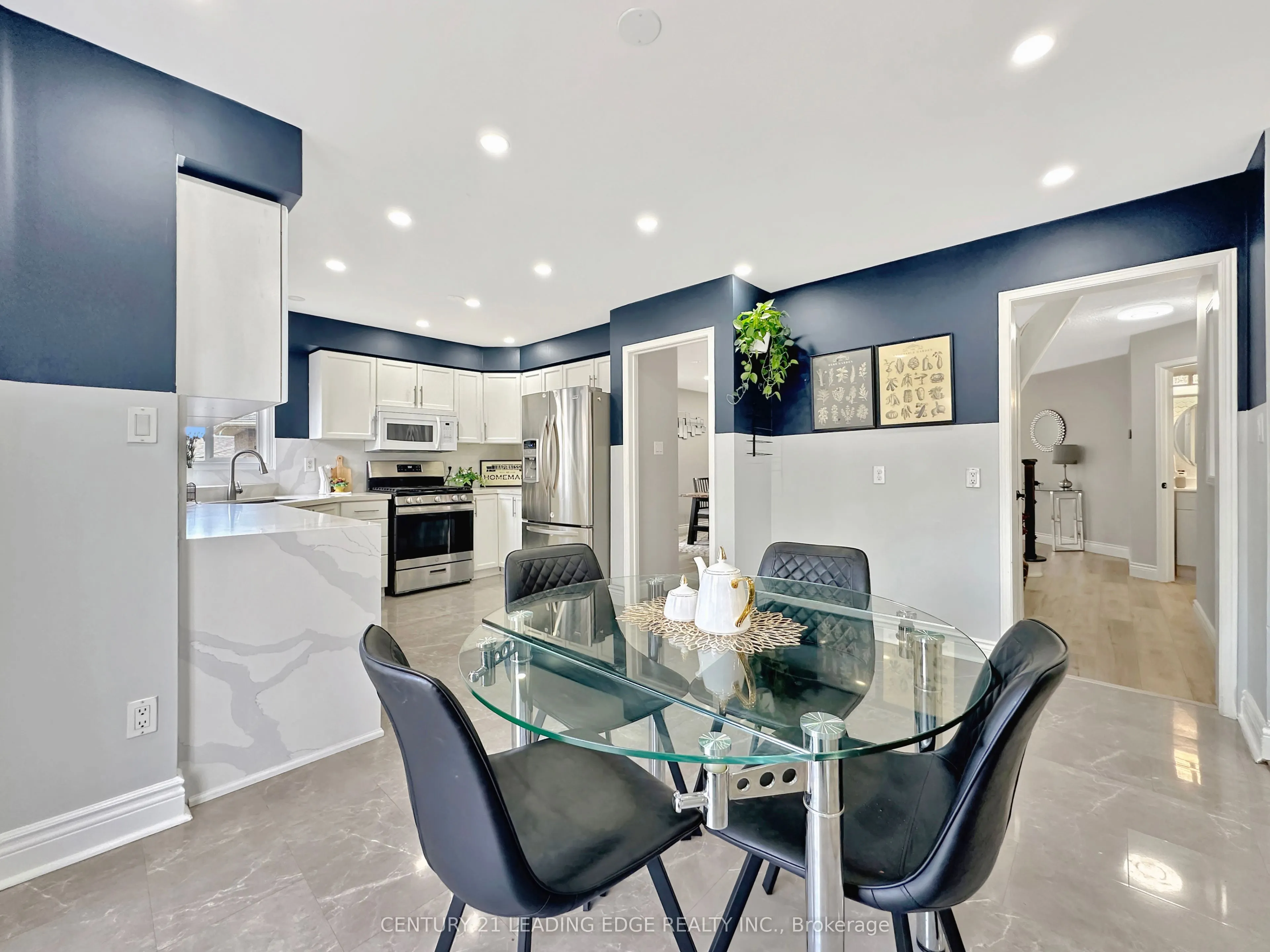 91 Perryview Drive