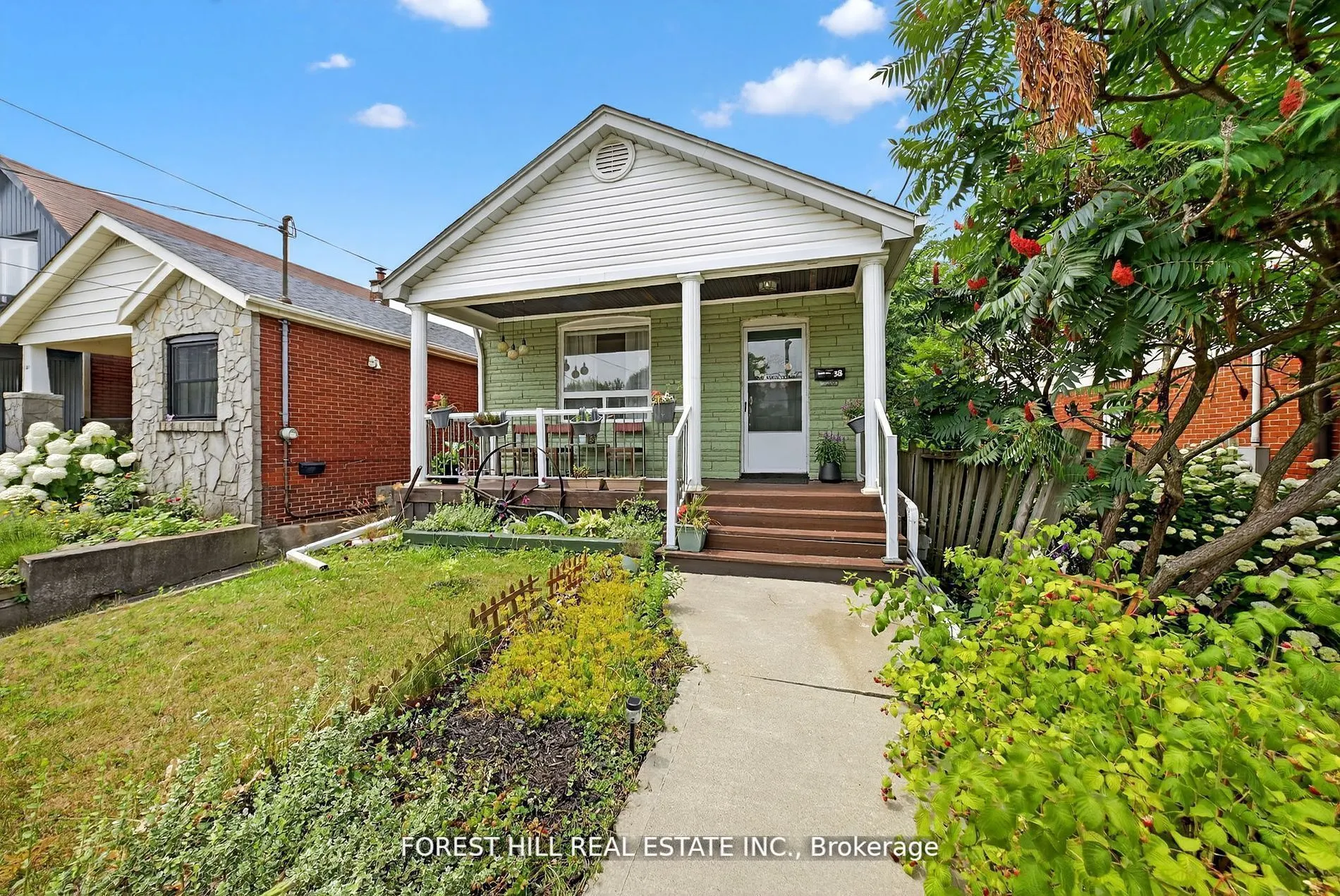 38 Scotia Avenue