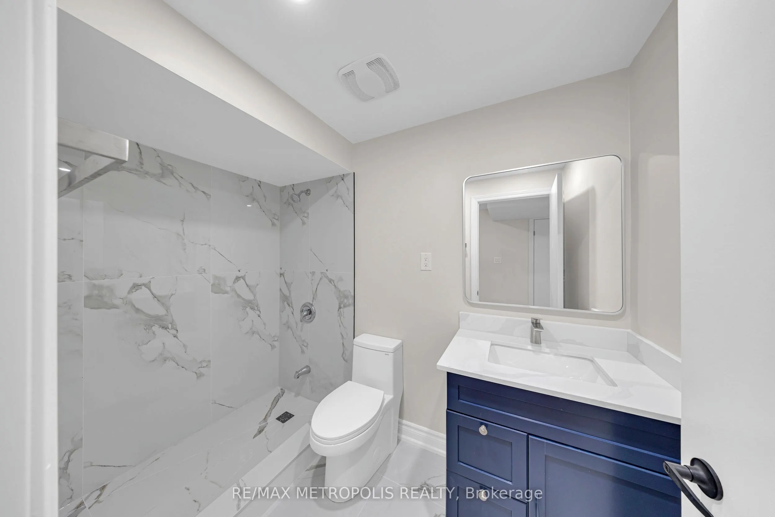 296 Thornton Road N
