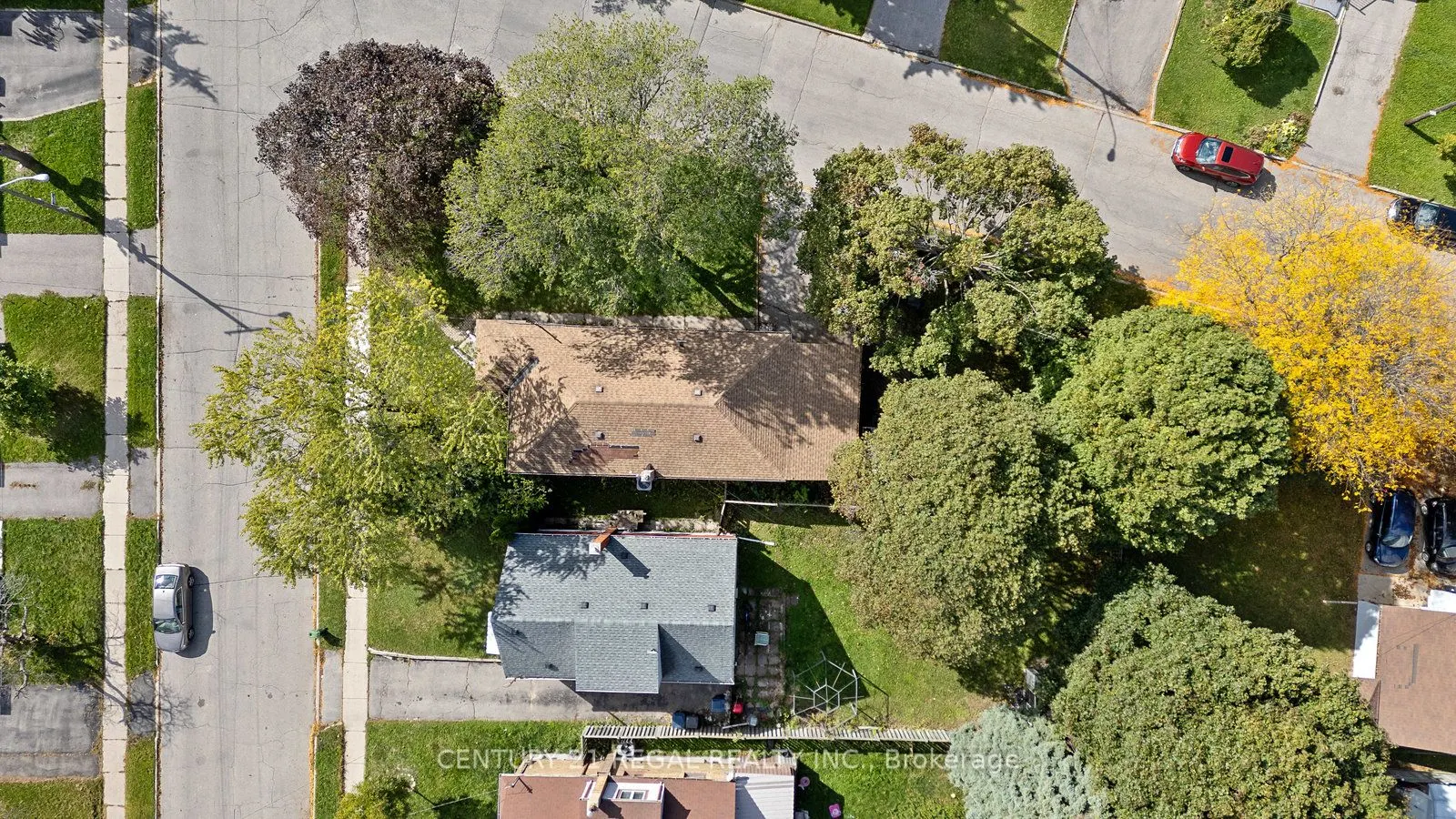 106 FLORA Drive