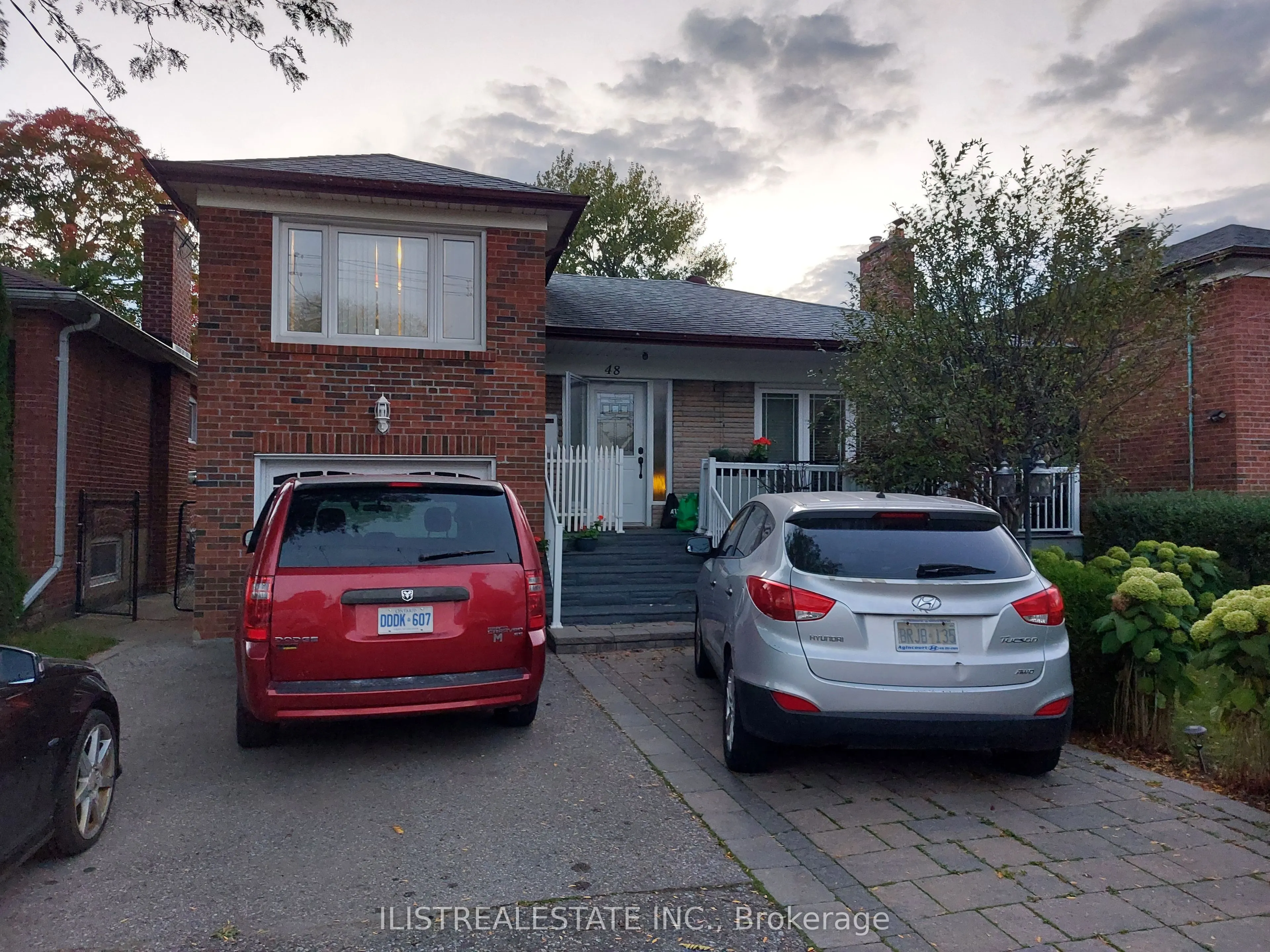 48 Lozoway Drive, #Main and Upper