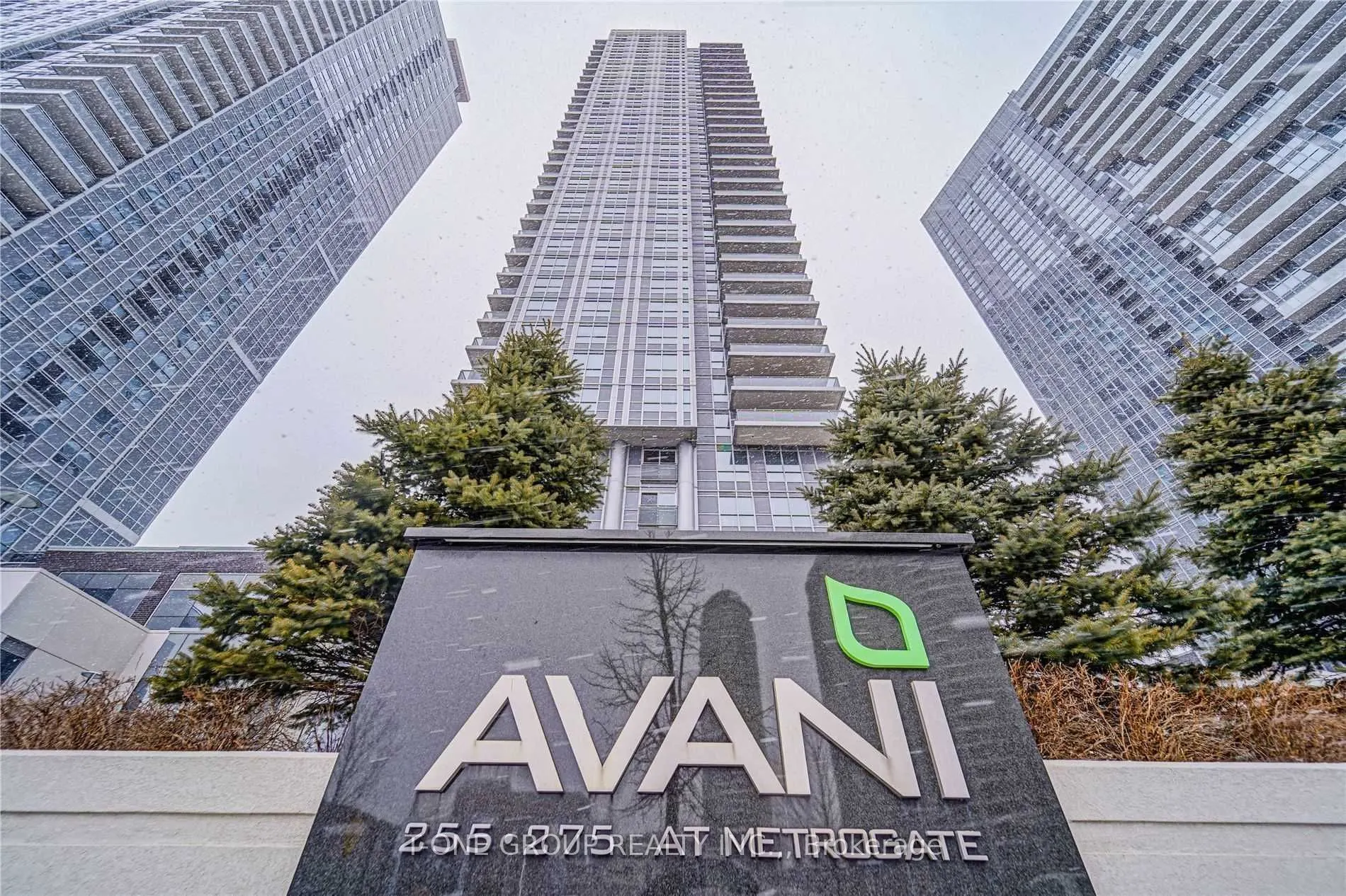 275 Village Green Square, #1221
