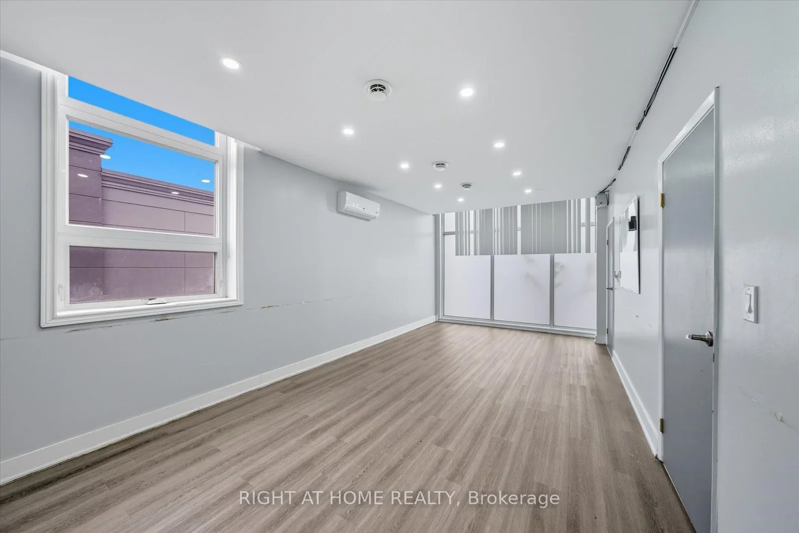 30-32 Progress Avenue