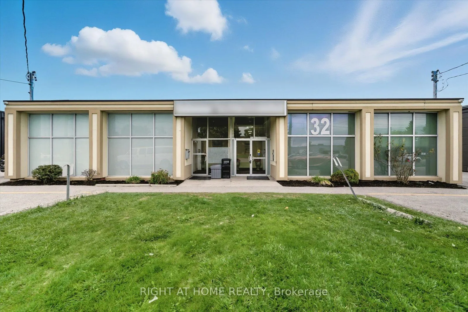 30-32 Progress Avenue