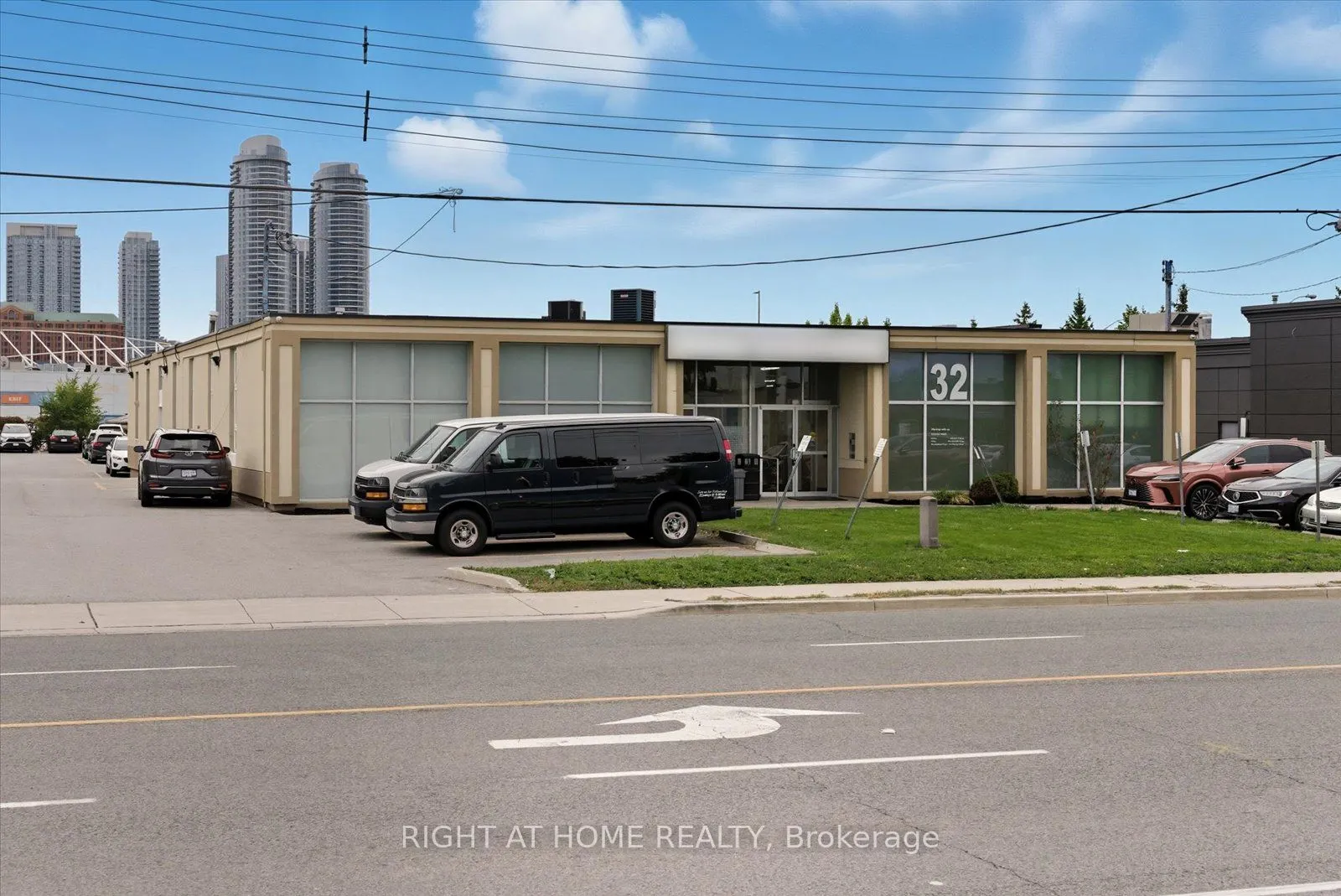 30-32 Progress Avenue