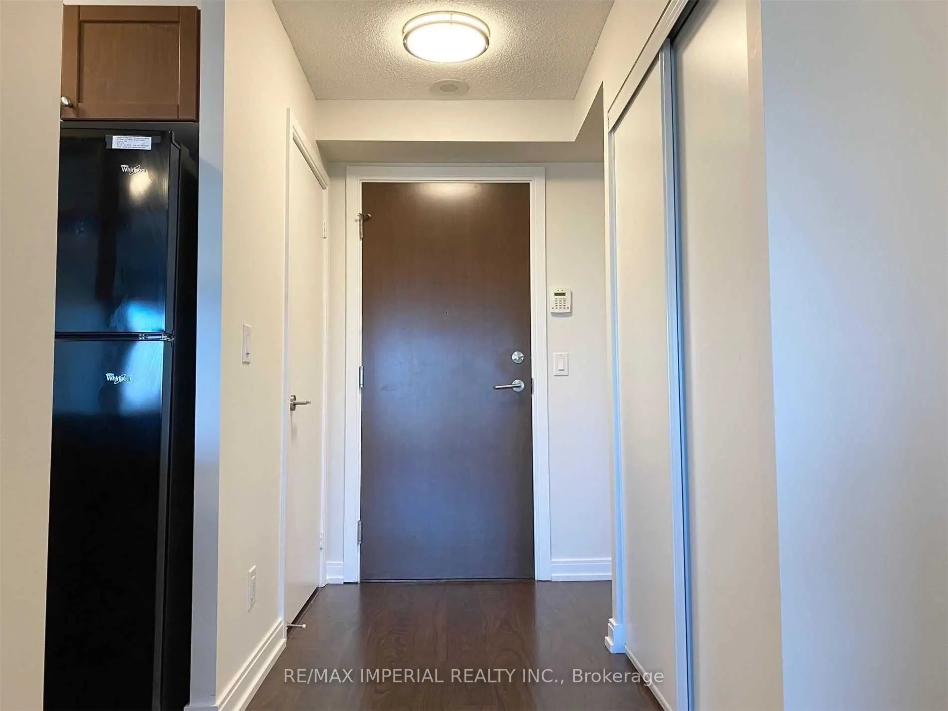 151 Village Green Square, #2609