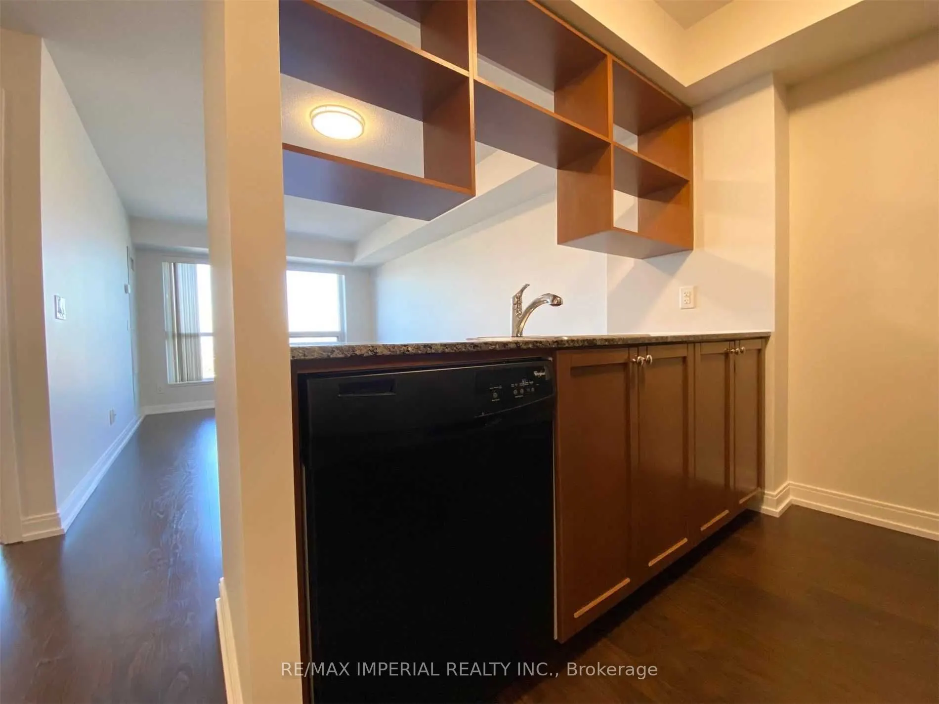 151 Village Green Square, #2609