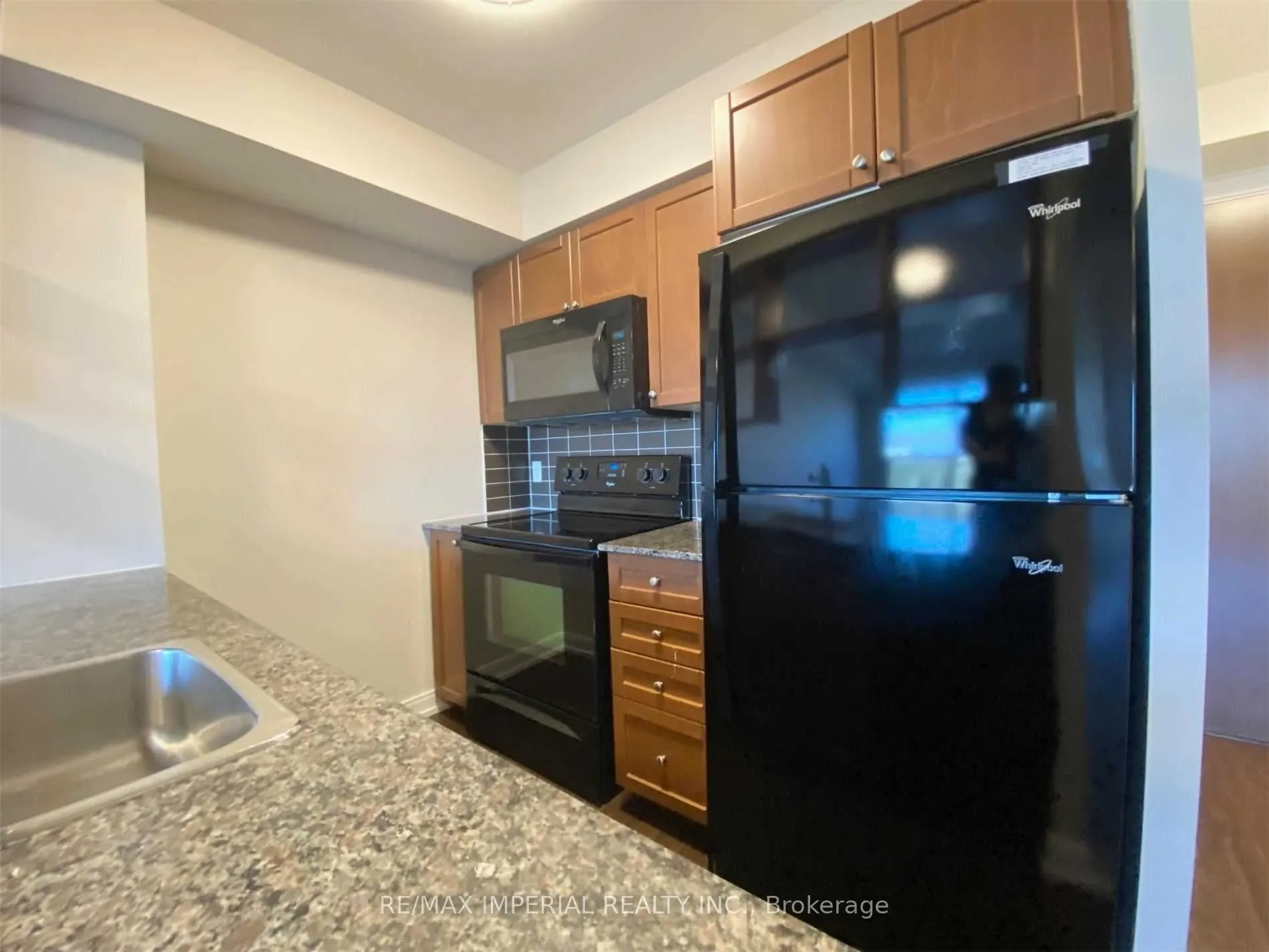 151 Village Green Square, #2609