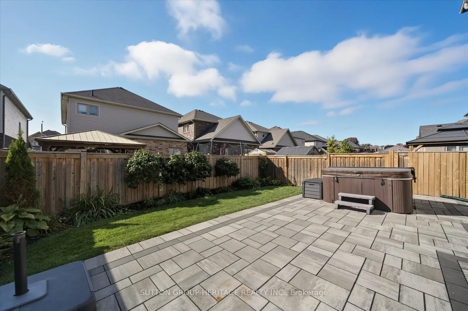 88 Roy Nichols Drive