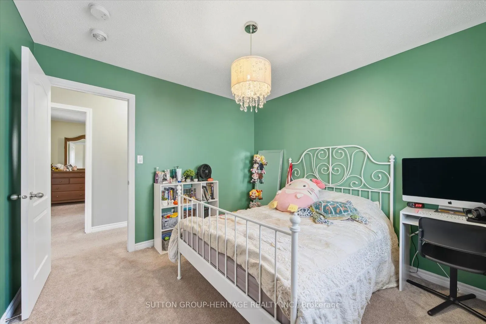 88 Roy Nichols Drive