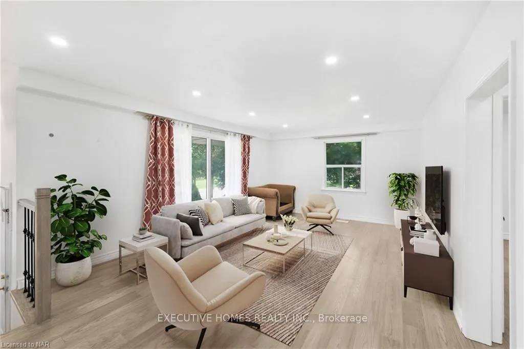 826 SCARBOROUGH GOLF CLUB Road