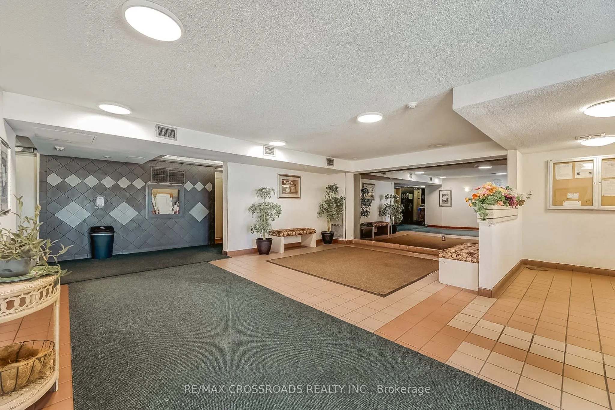15 Sewells Road, #1204
