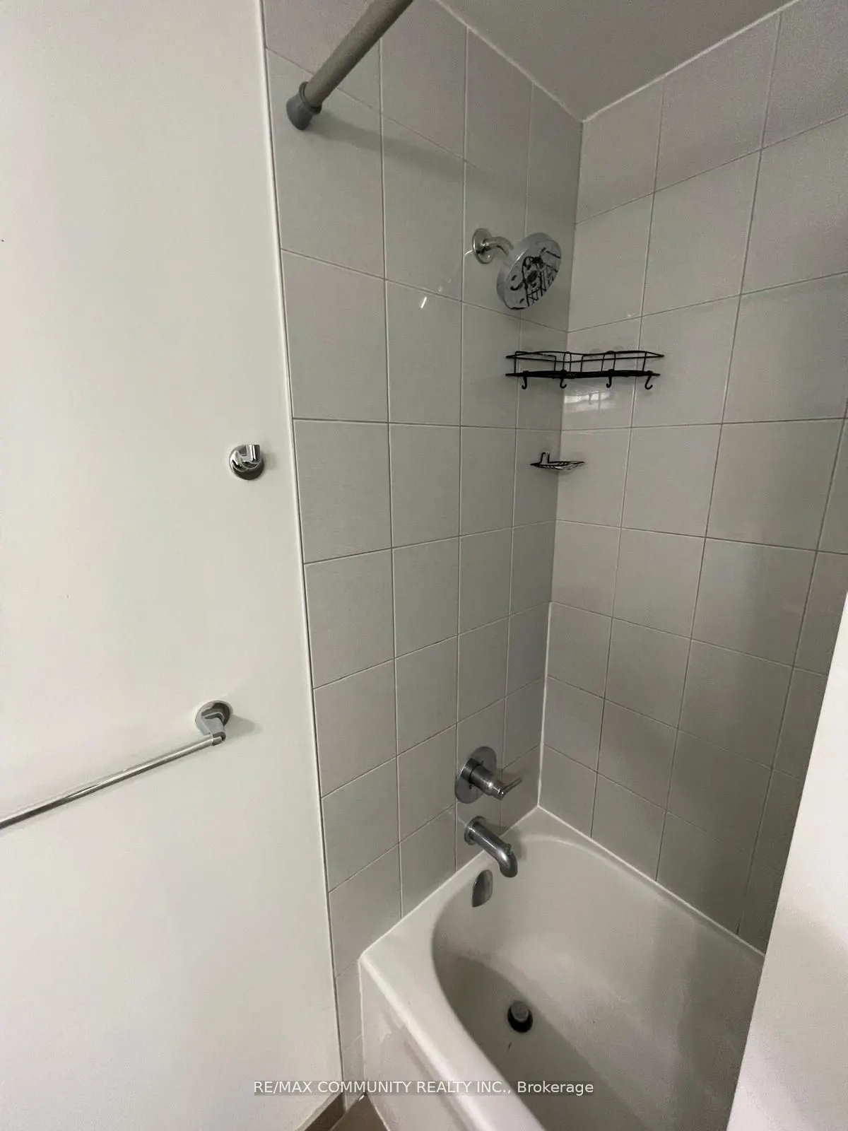 3560 St Clair Avenue E, #216