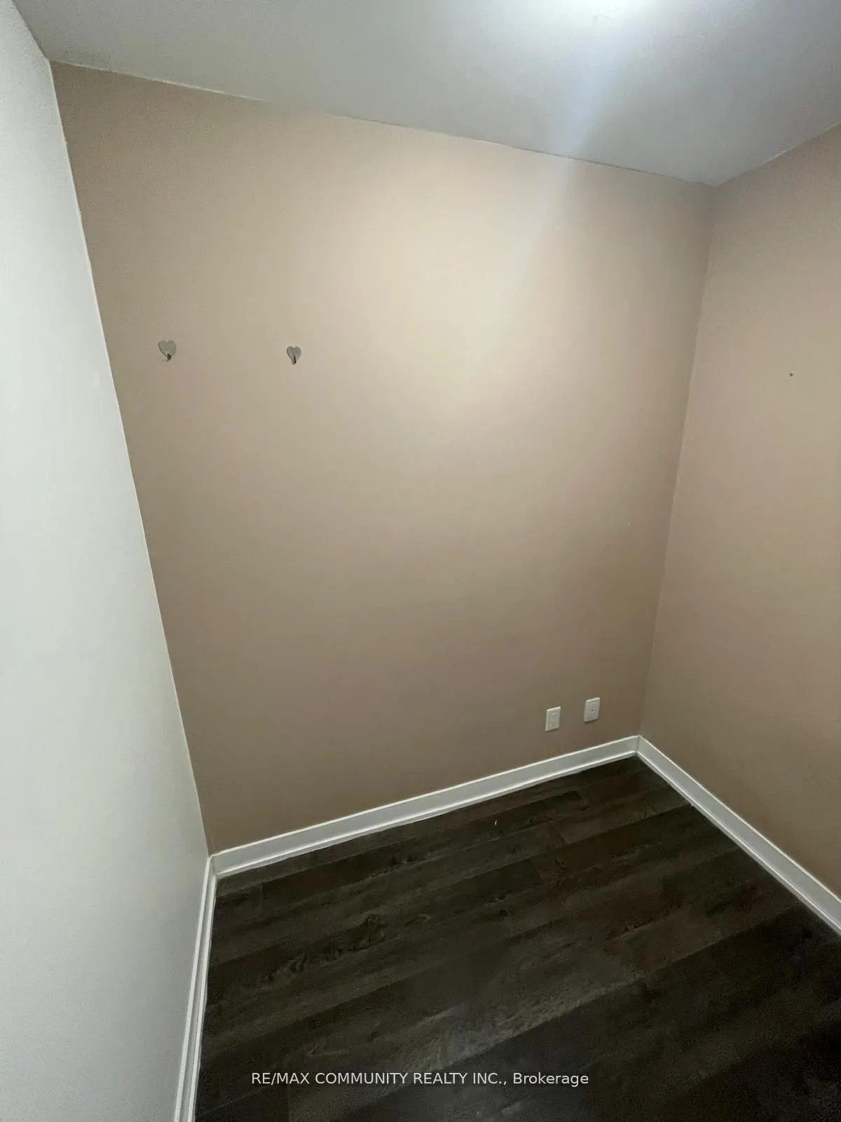 3560 St Clair Avenue E, #216
