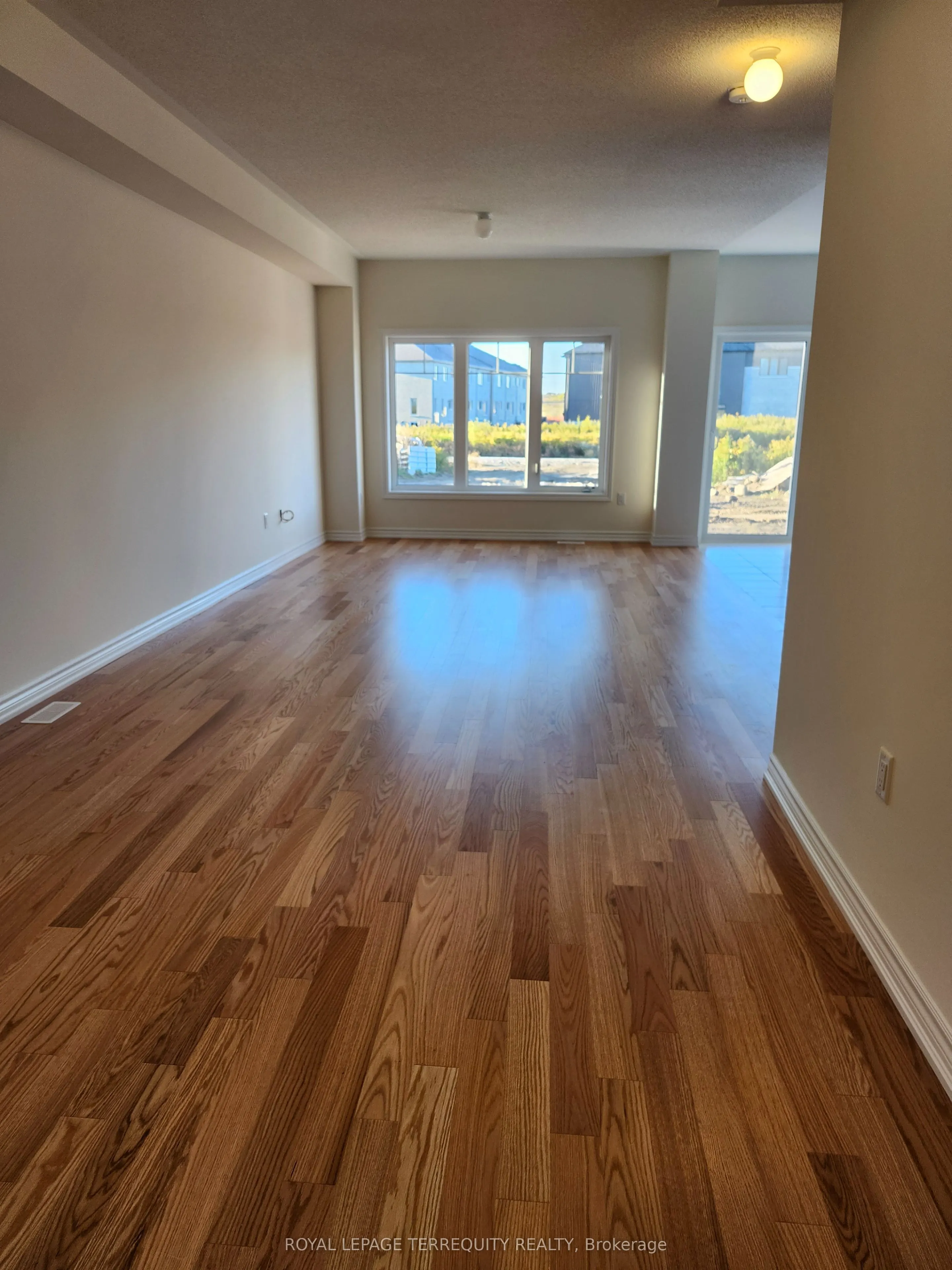 1128 Skyridge Boulevard