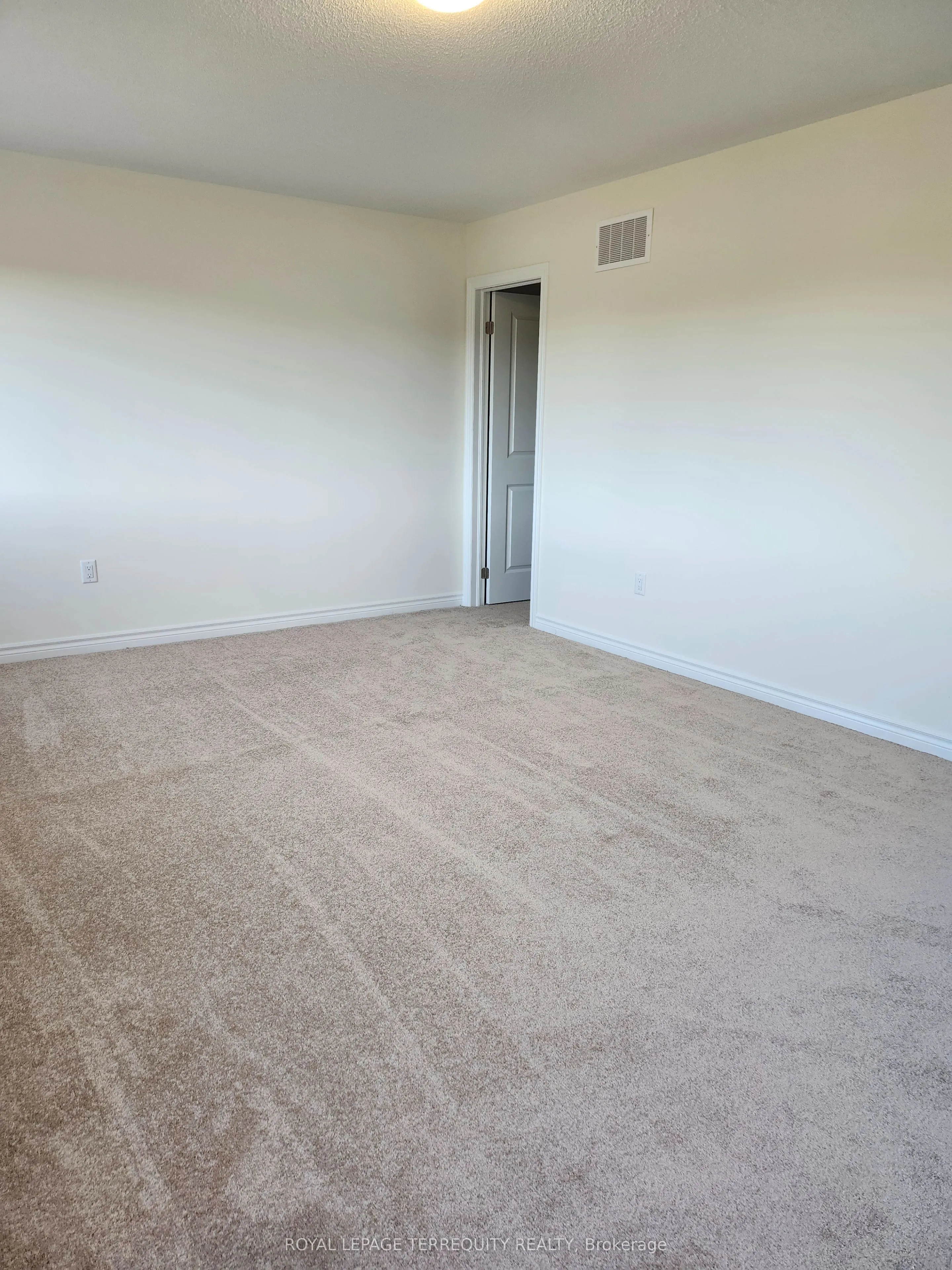 1128 Skyridge Boulevard