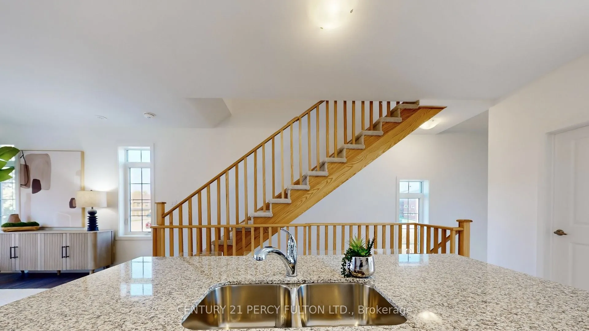 31 Selfridge Way