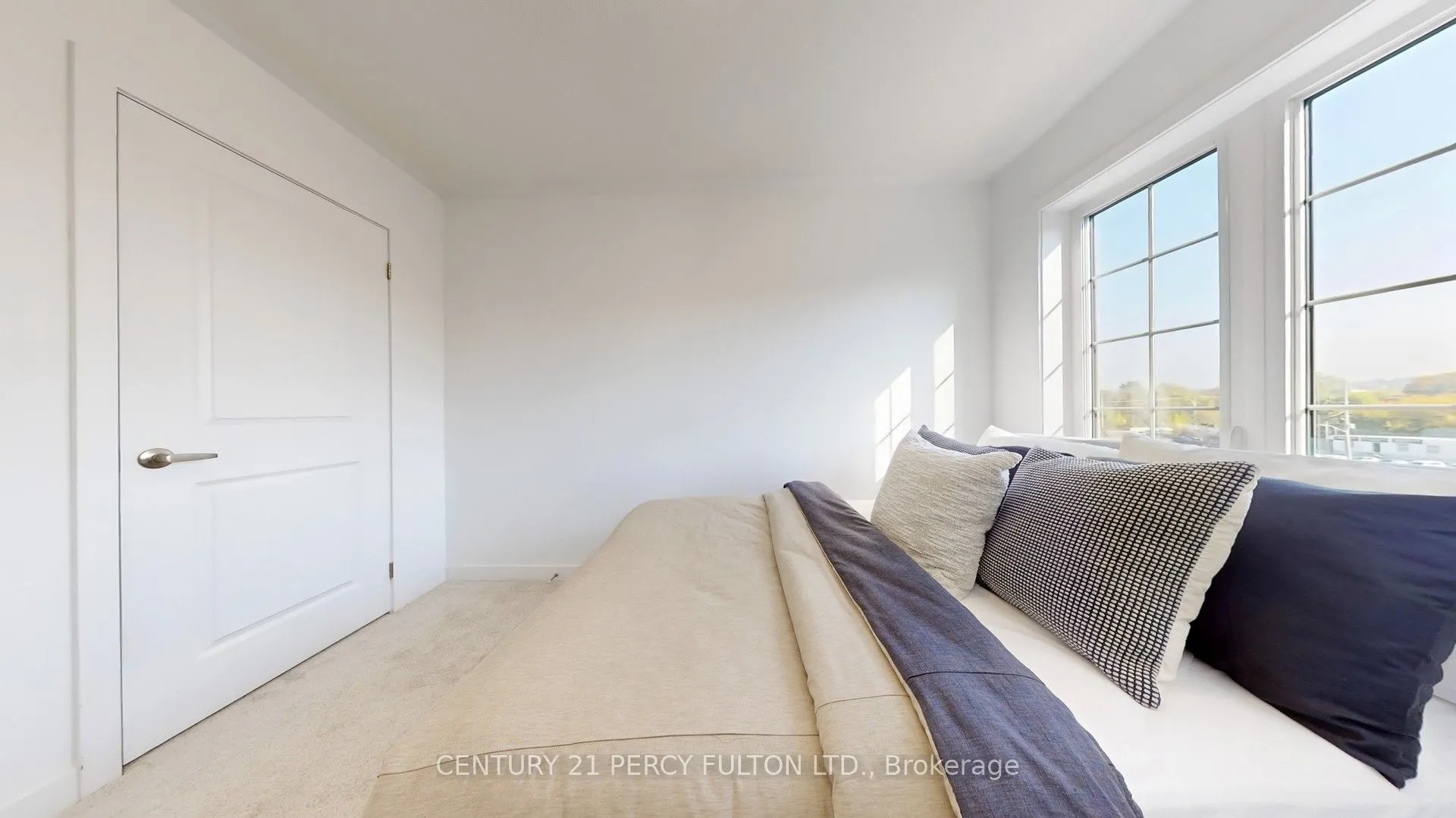 31 Selfridge Way