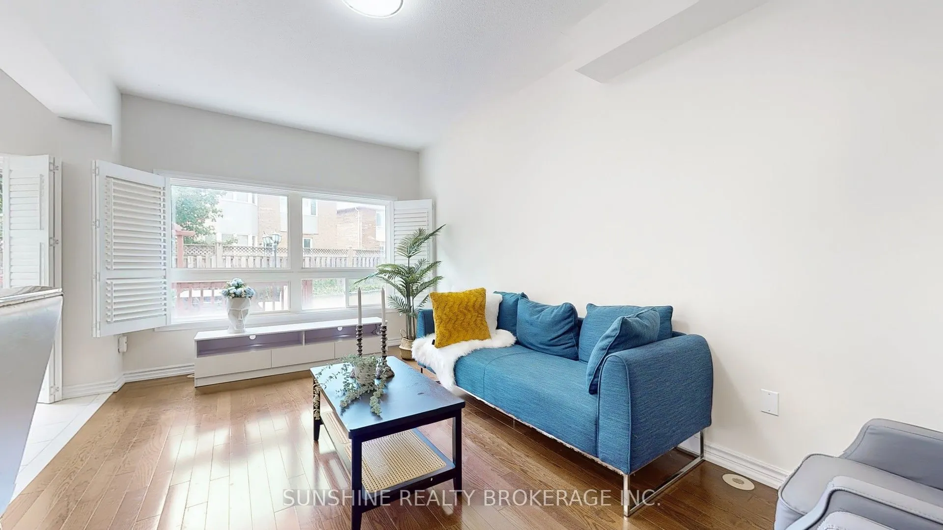 54 Wyper Square