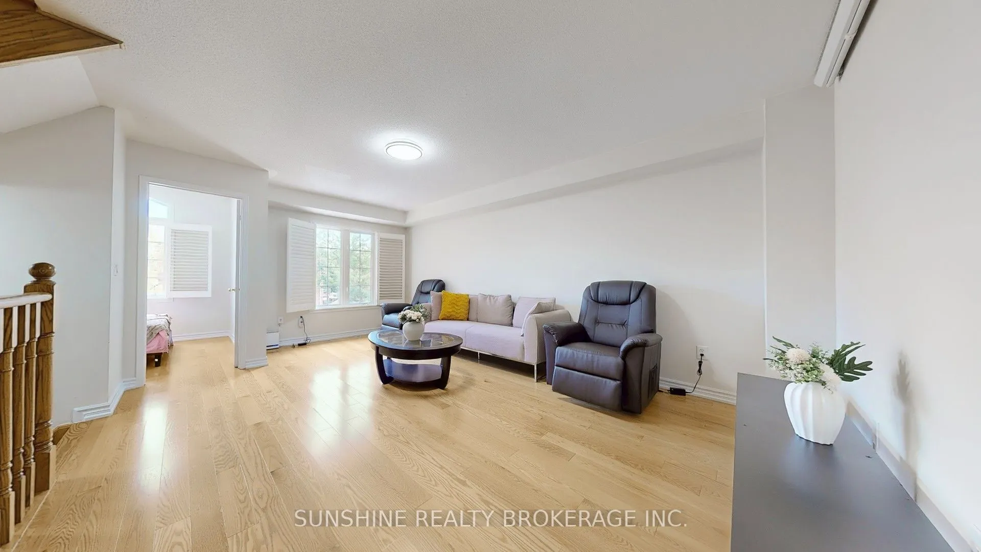 54 Wyper Square