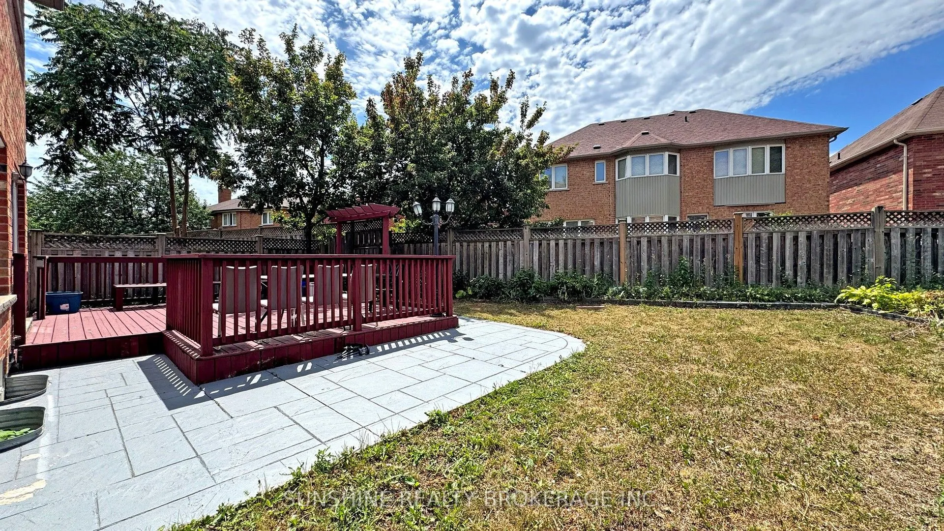 54 Wyper Square