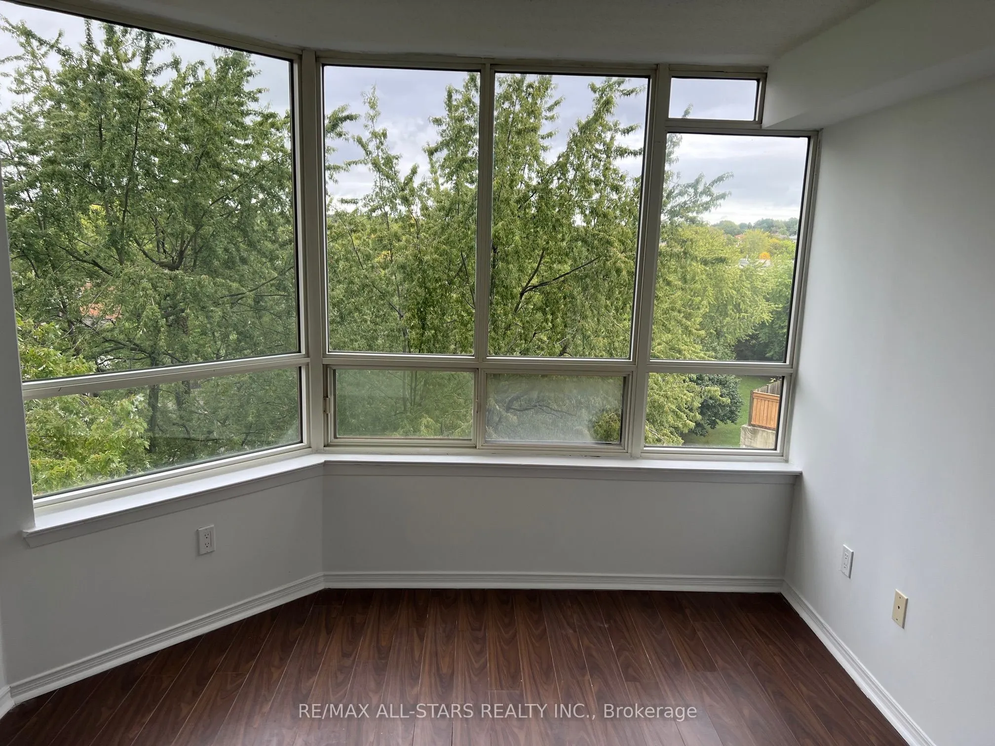 5 Greystone Walk Drive, #611