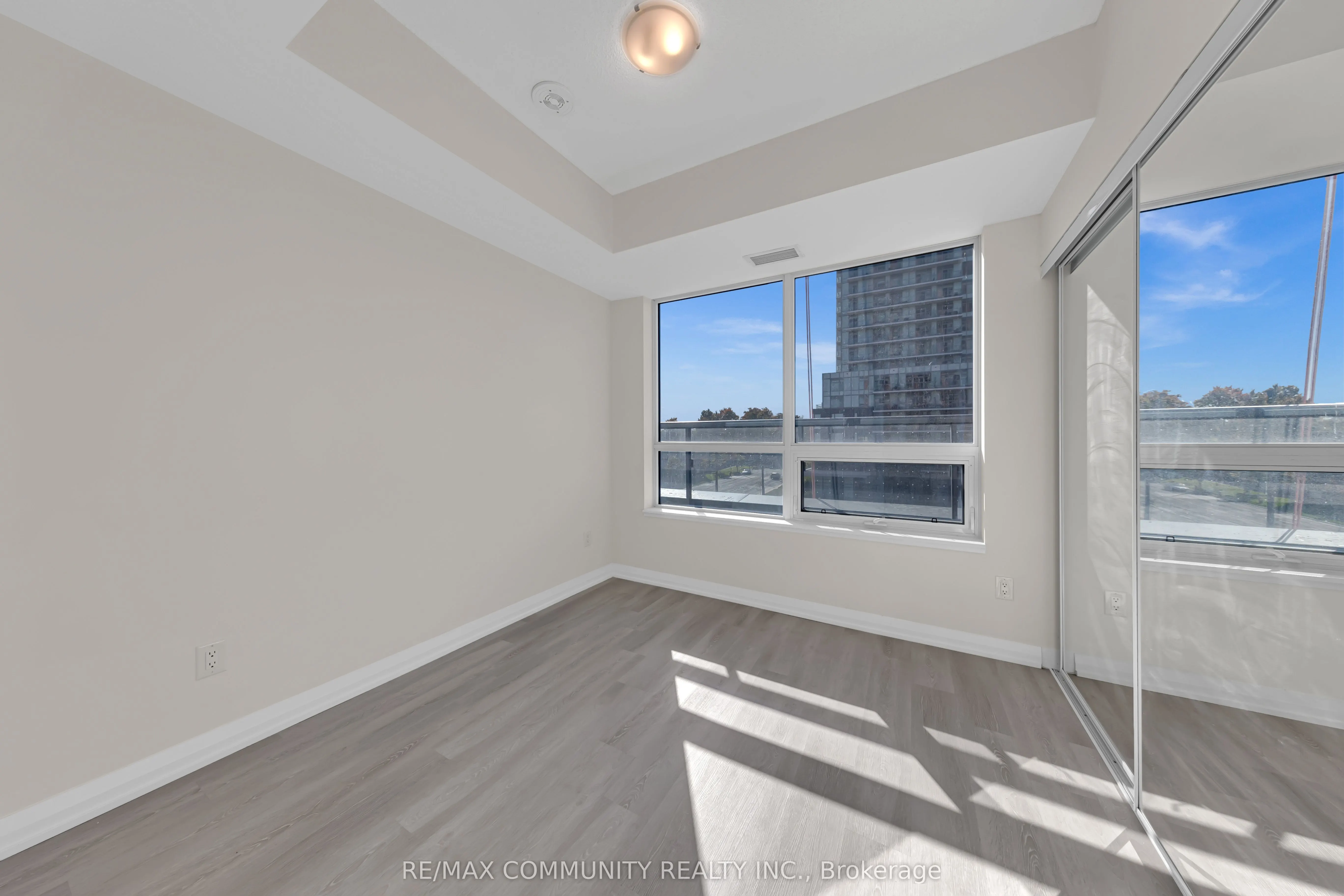 3260 Sheppard Avenue E, #514