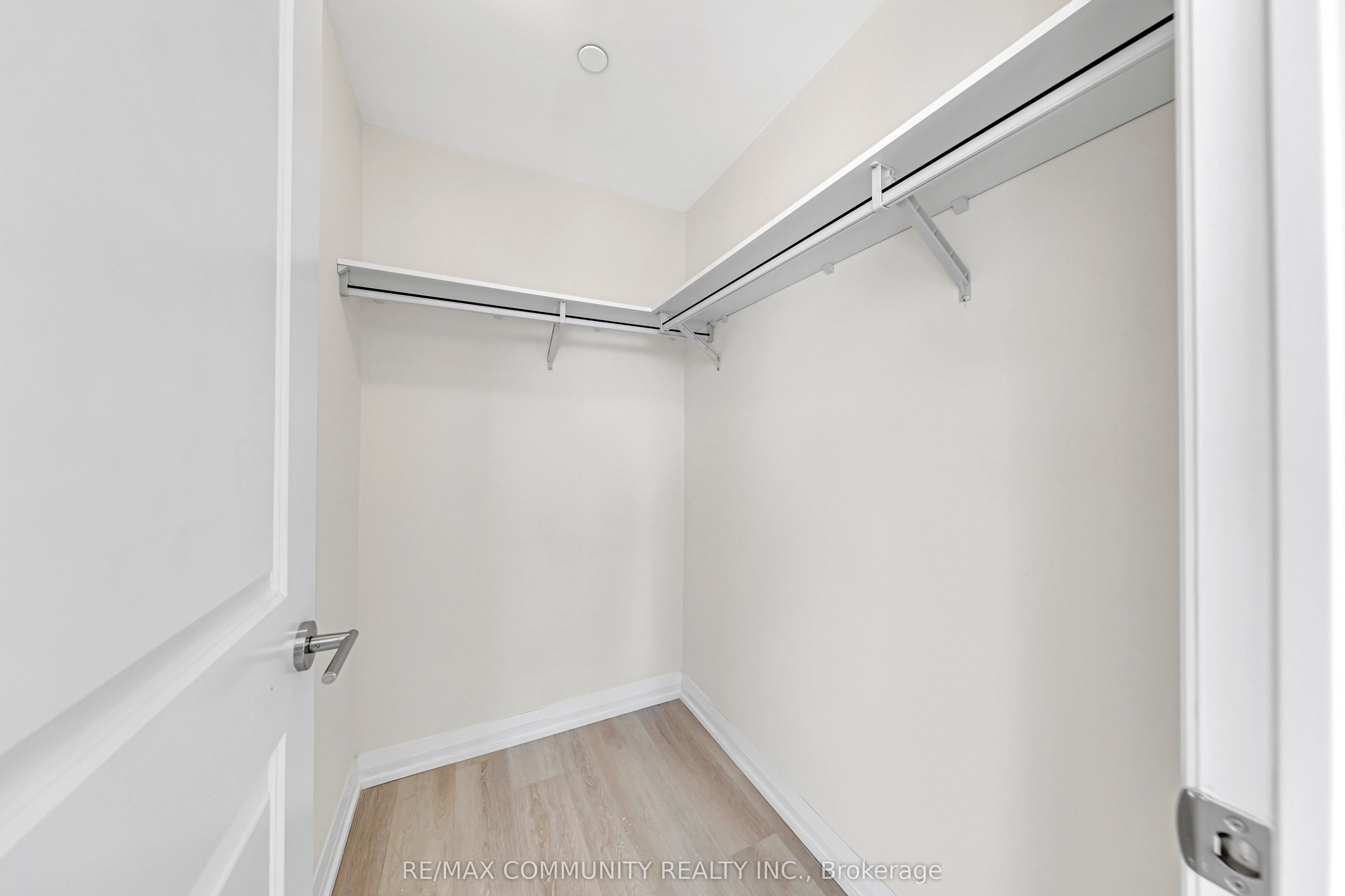 3260 Sheppard Avenue E, #514