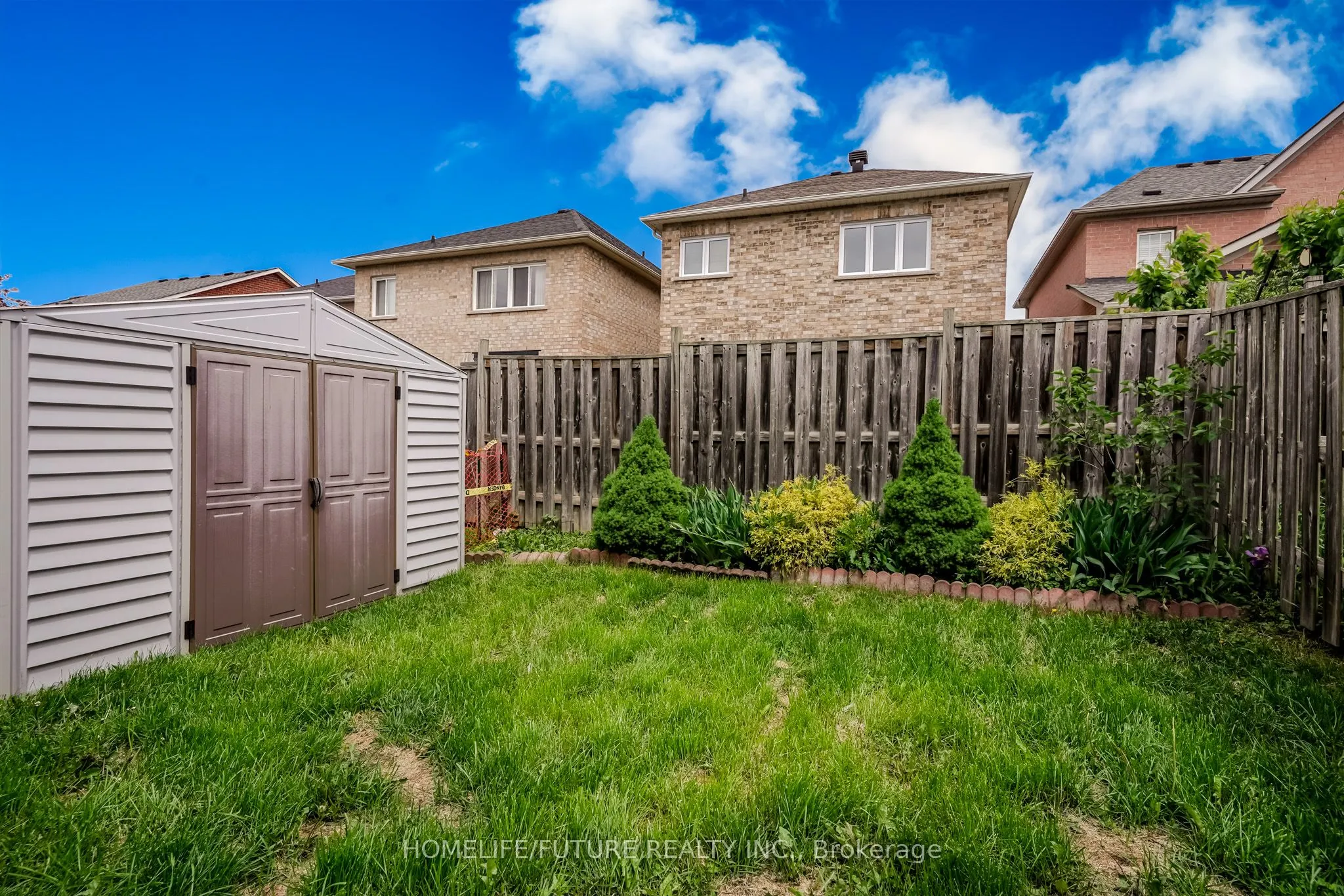 18 Mansbridge Crescent