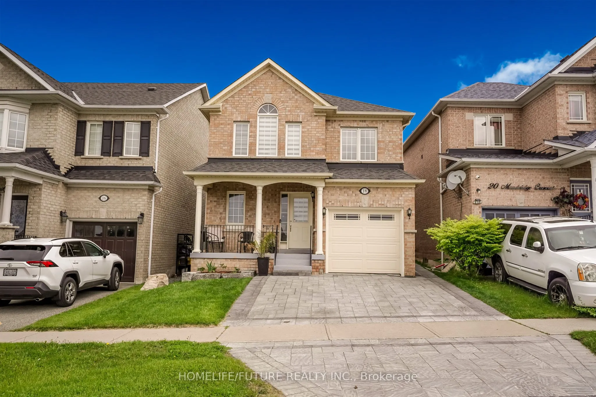 18 Mansbridge Crescent