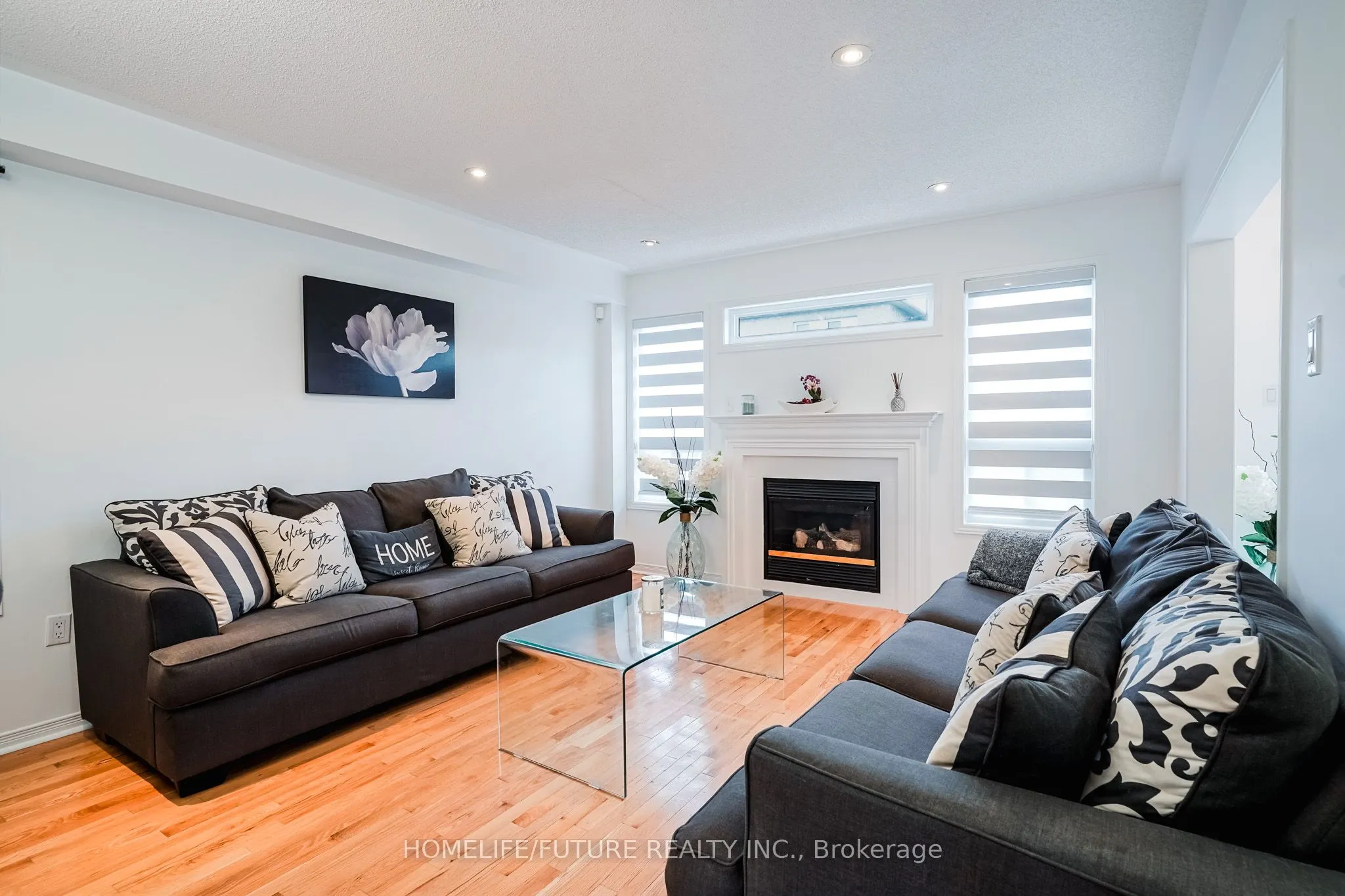 18 Mansbridge Crescent