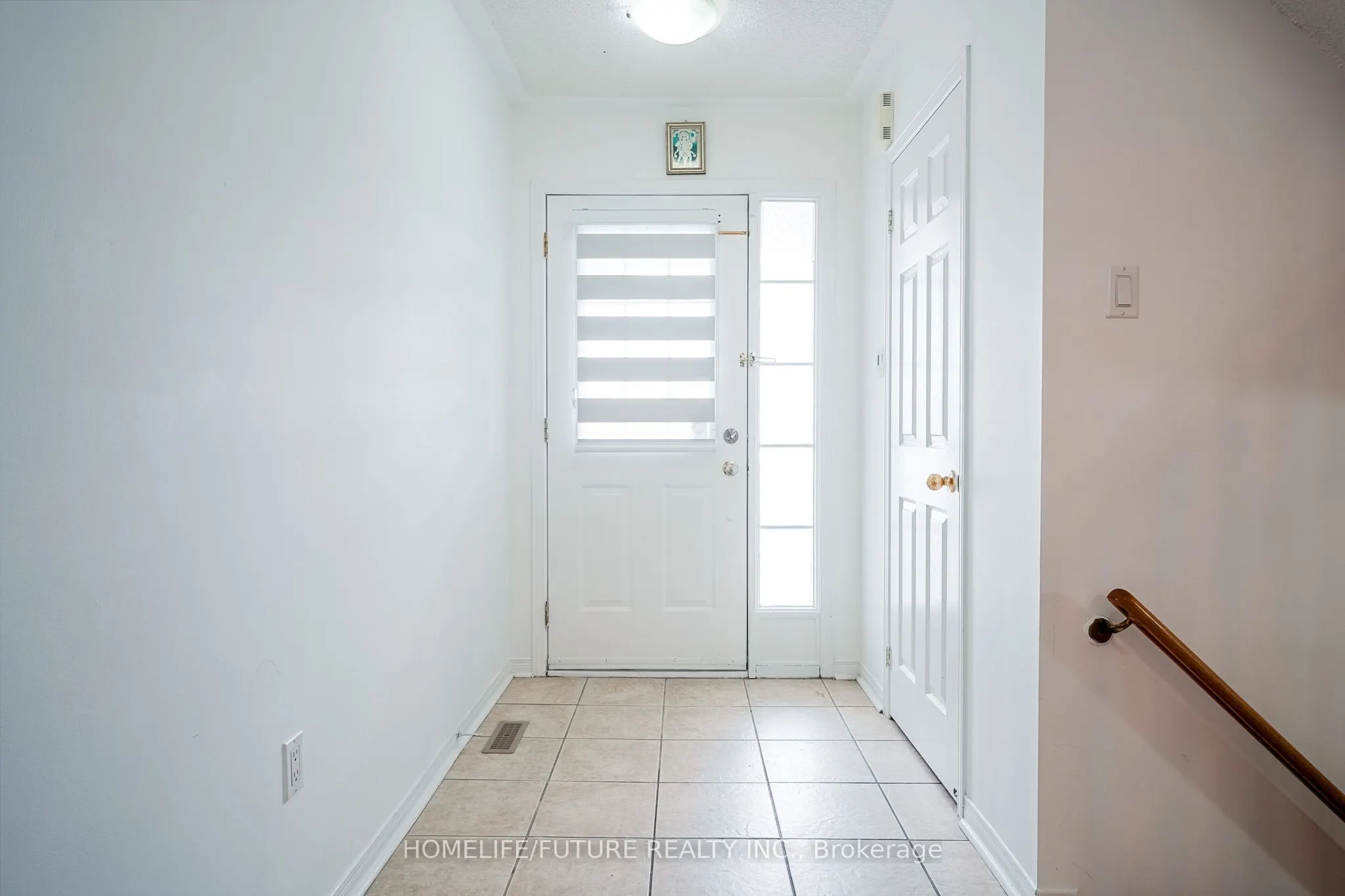 18 Mansbridge Crescent