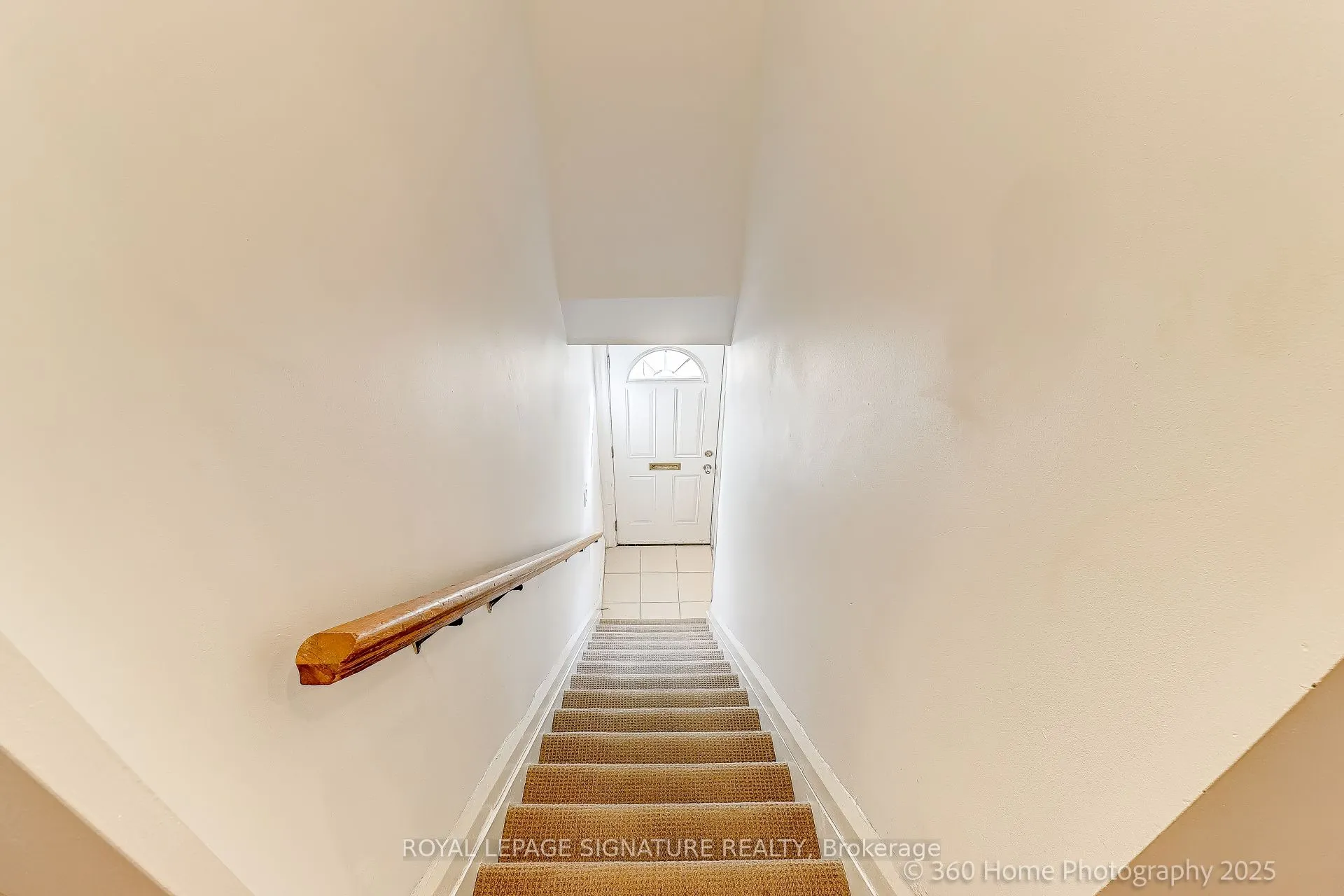 322 Silver Birch Avenue