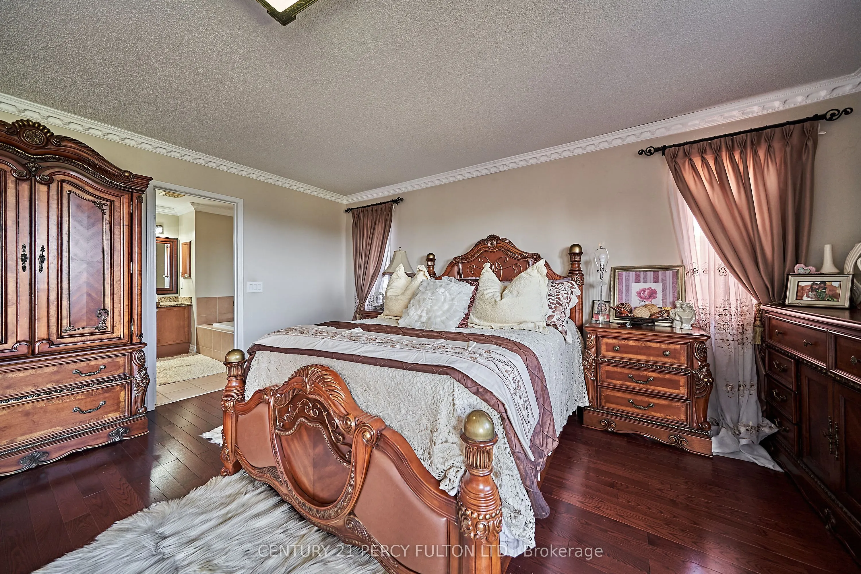 47 Vineyard Avenue