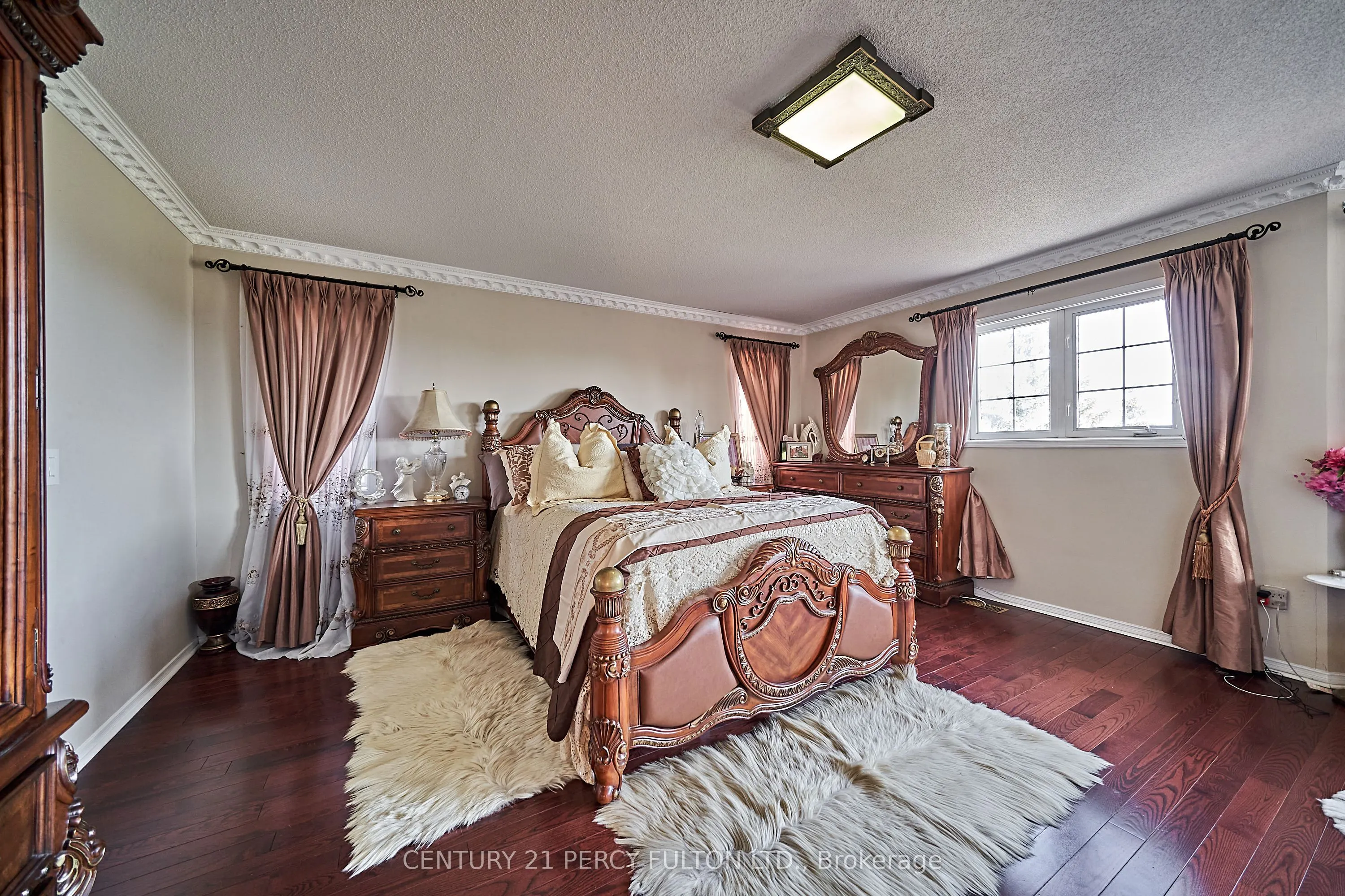 47 Vineyard Avenue