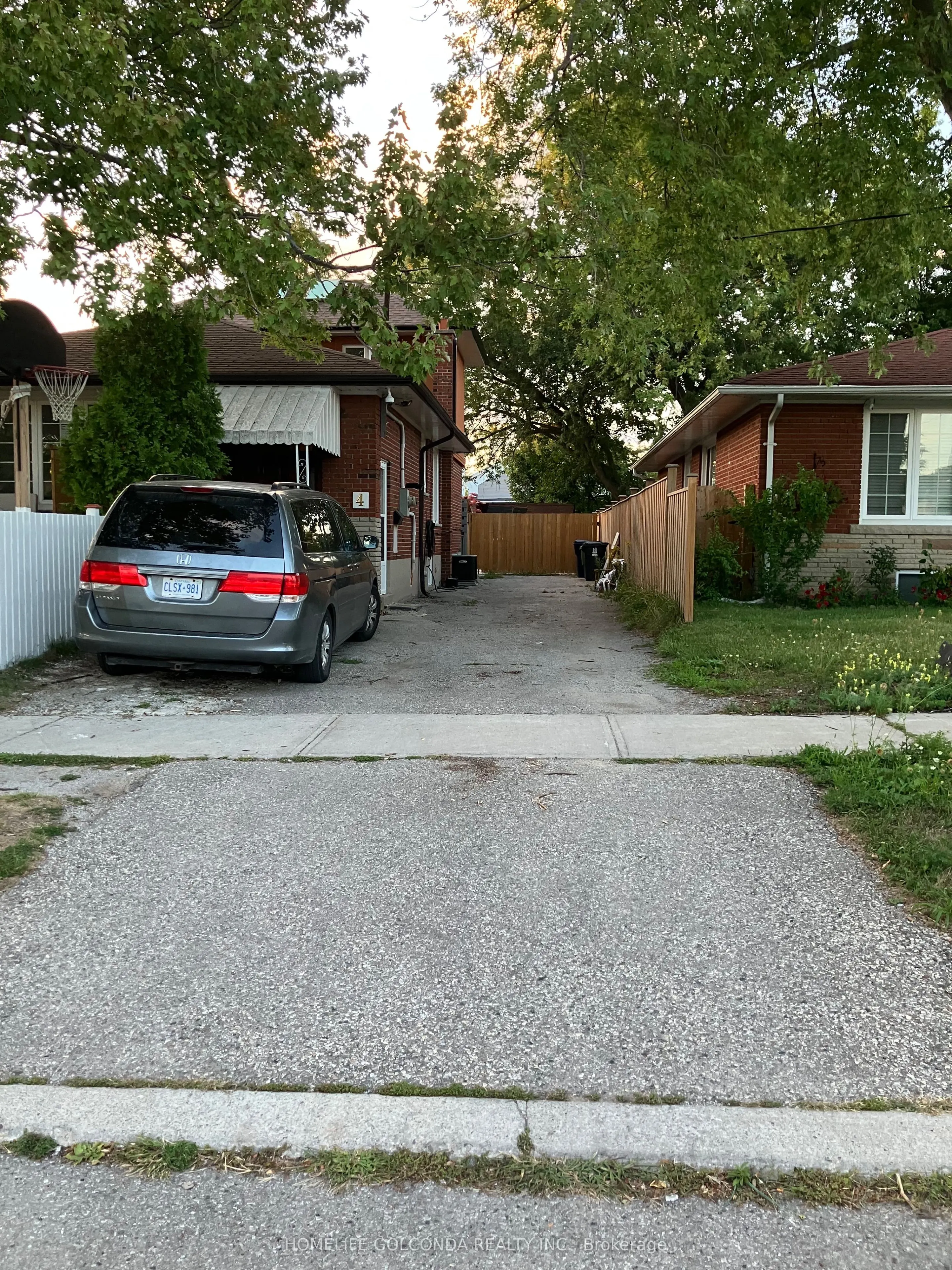 4 greenock Avenue